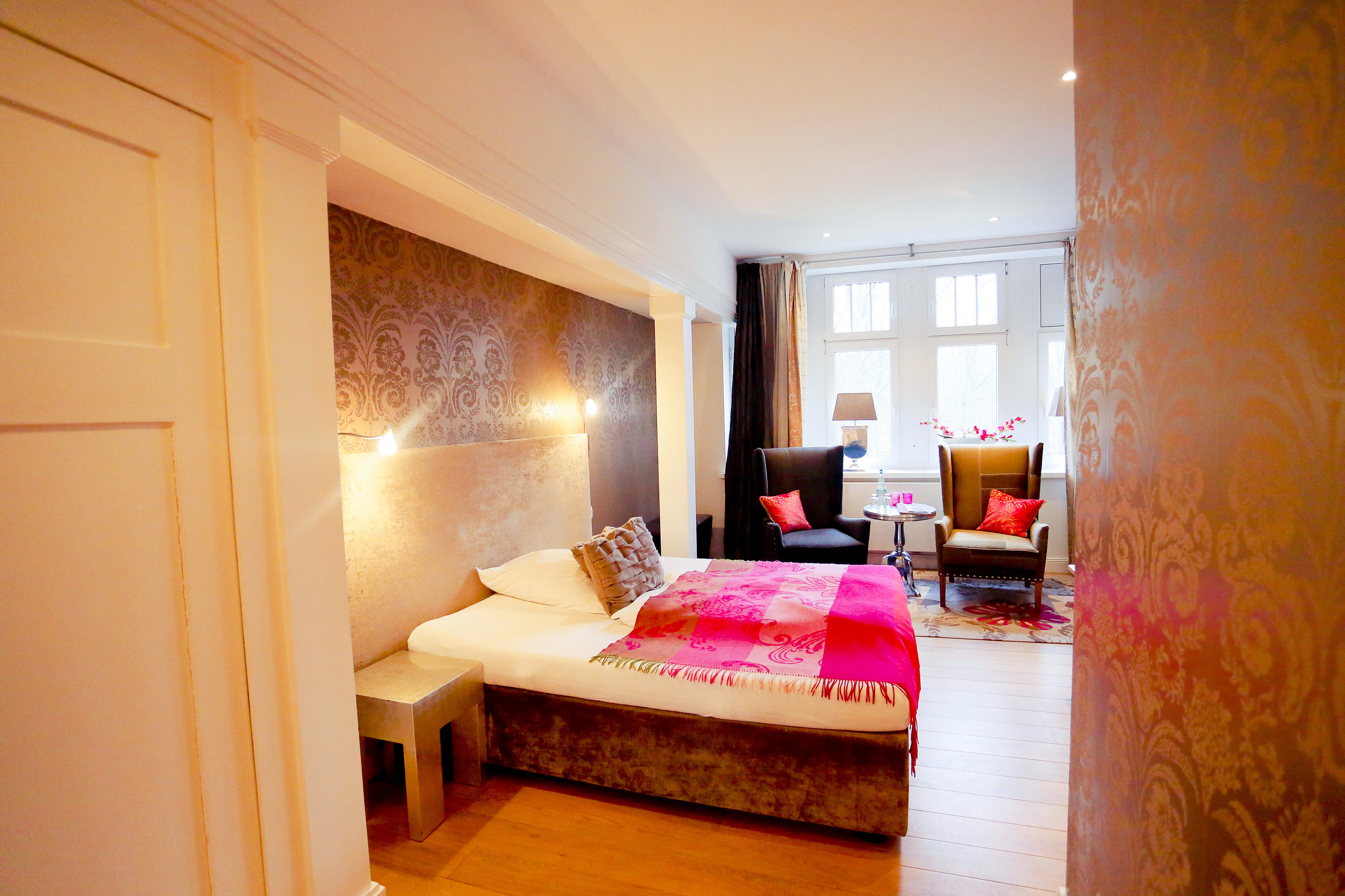 Double or Twin Standard