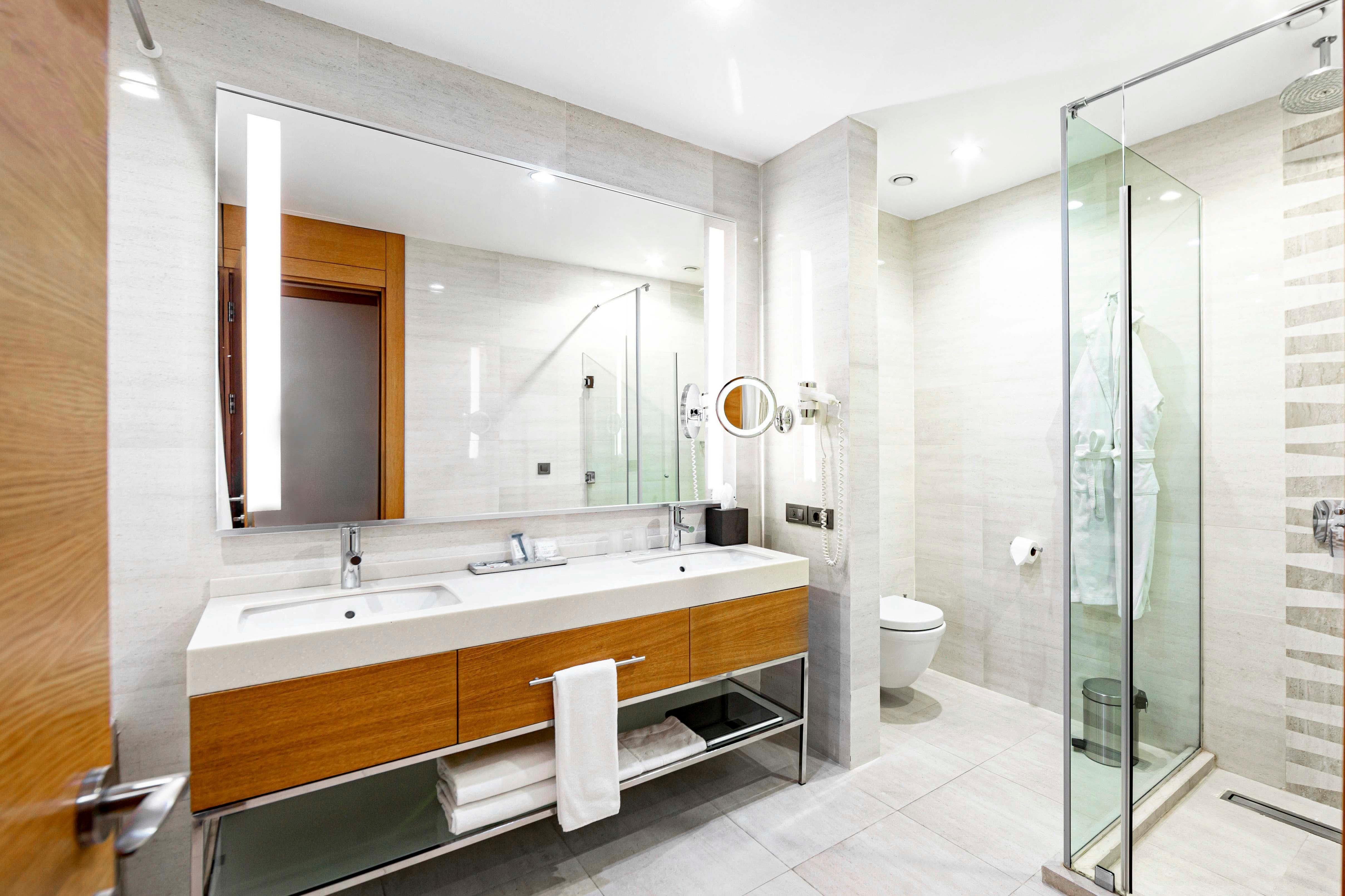 Suite Smoking with Views