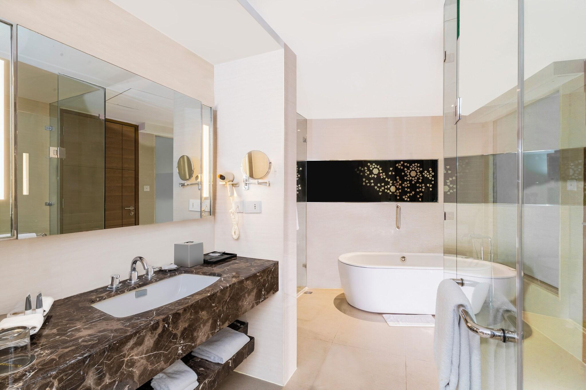 Suite Executive King Bed