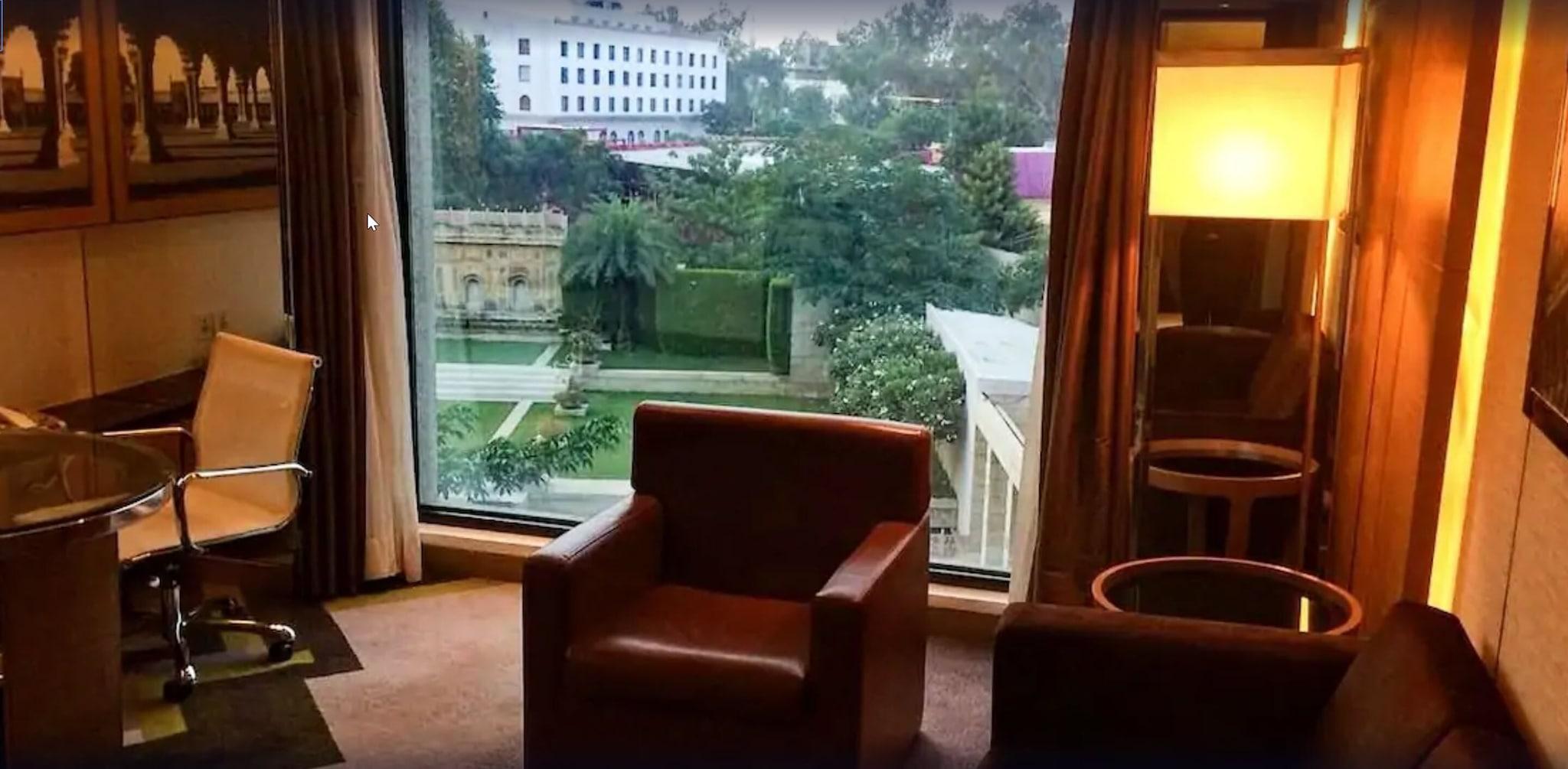 Suite Executive King Bed