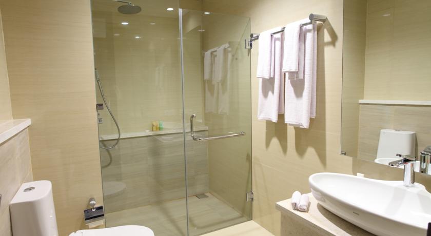 Double or Twin Deluxe Superior