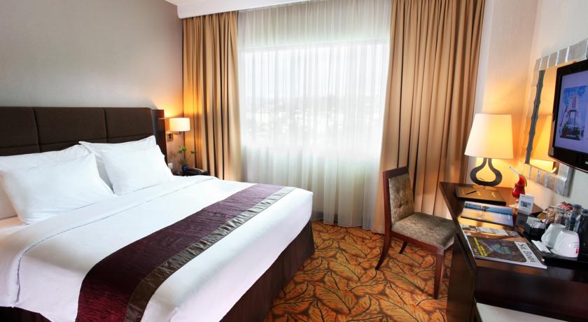 Double or Twin Deluxe Superior