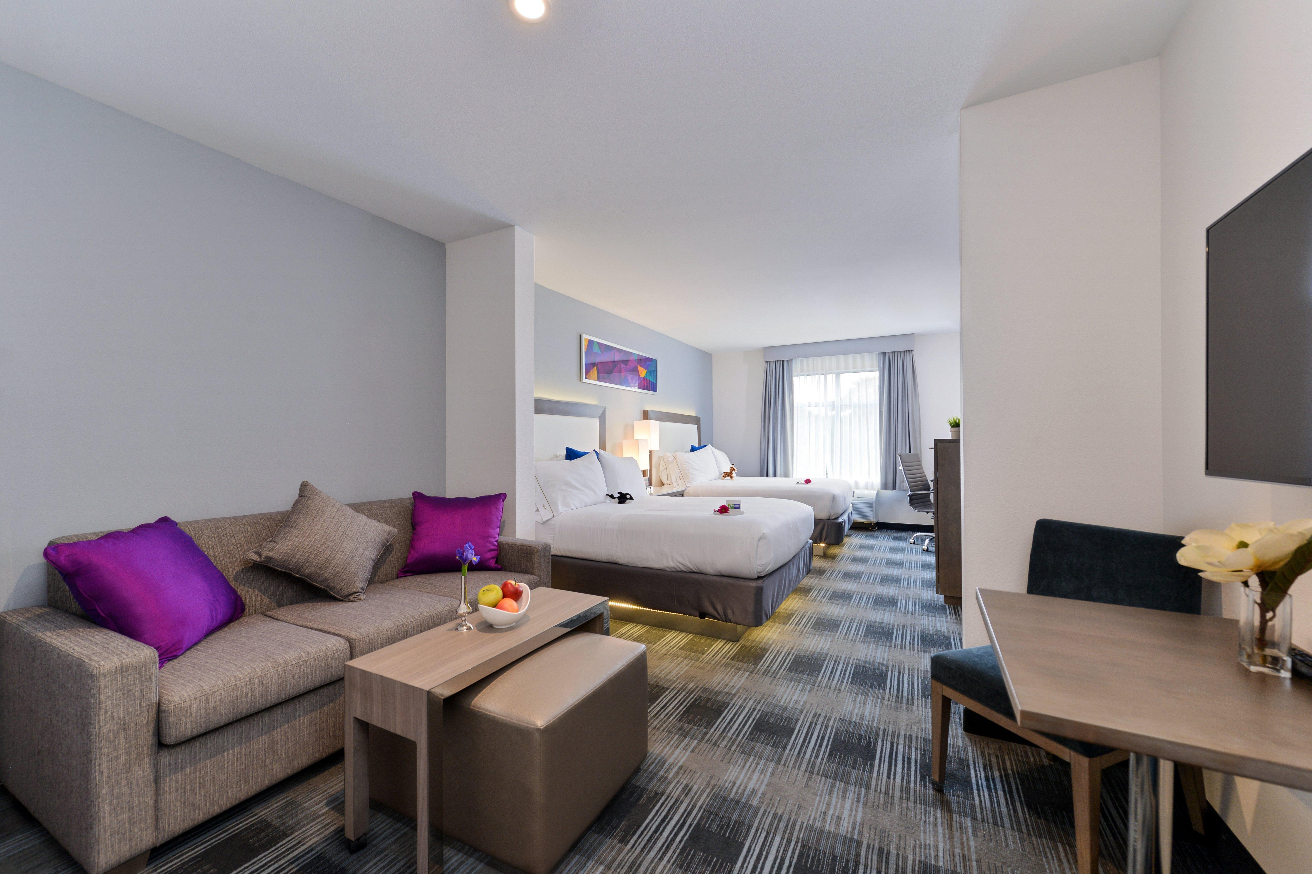 Suite Two Queen Beds