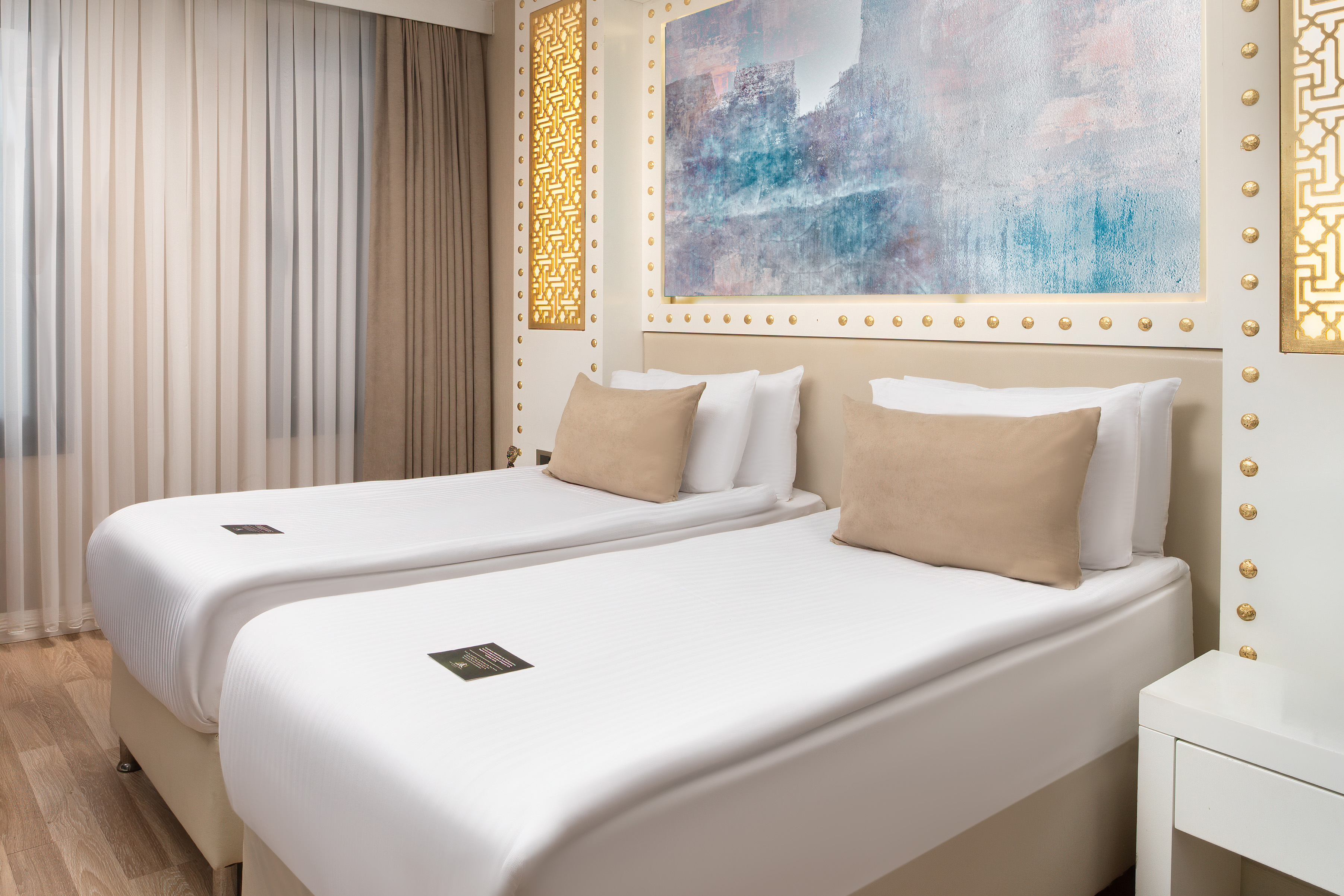 Double or Twin Standard