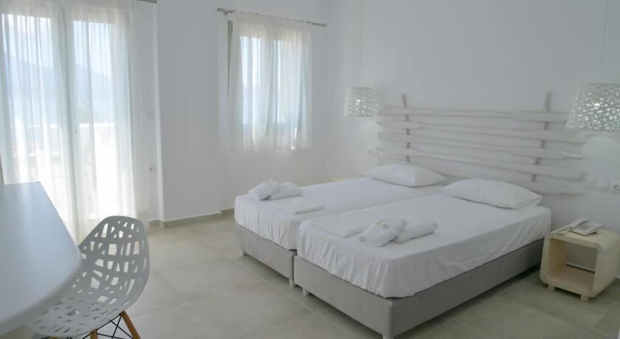 Twin Deluxe Sea View