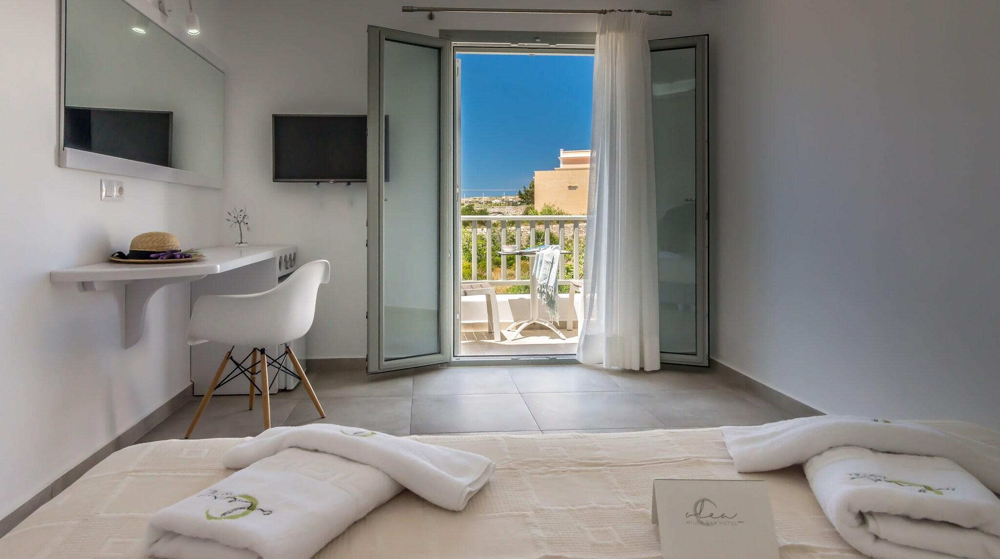 Double Deluxe with Views