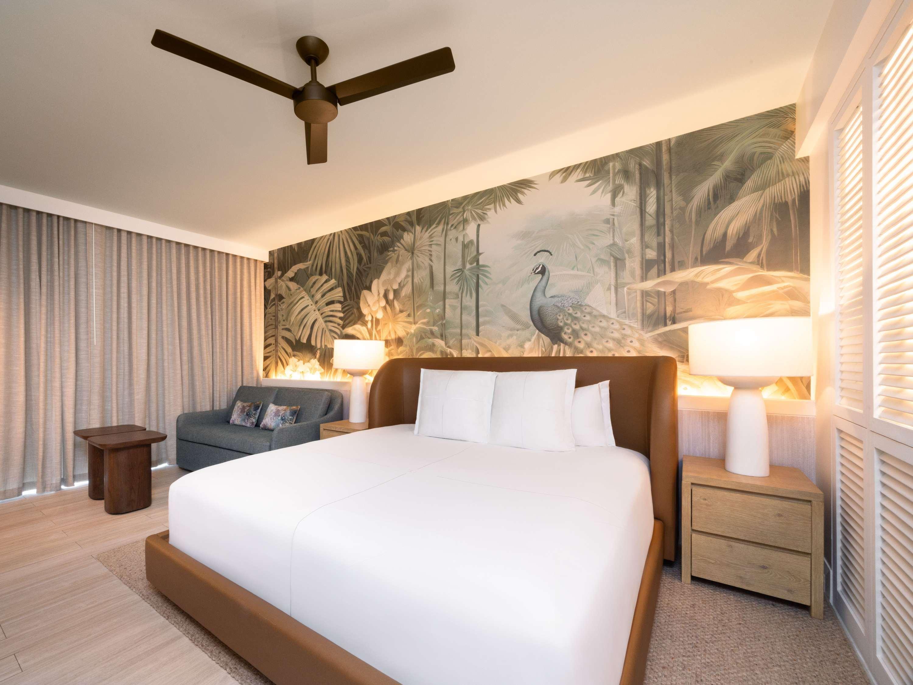 Double Superior King Bed