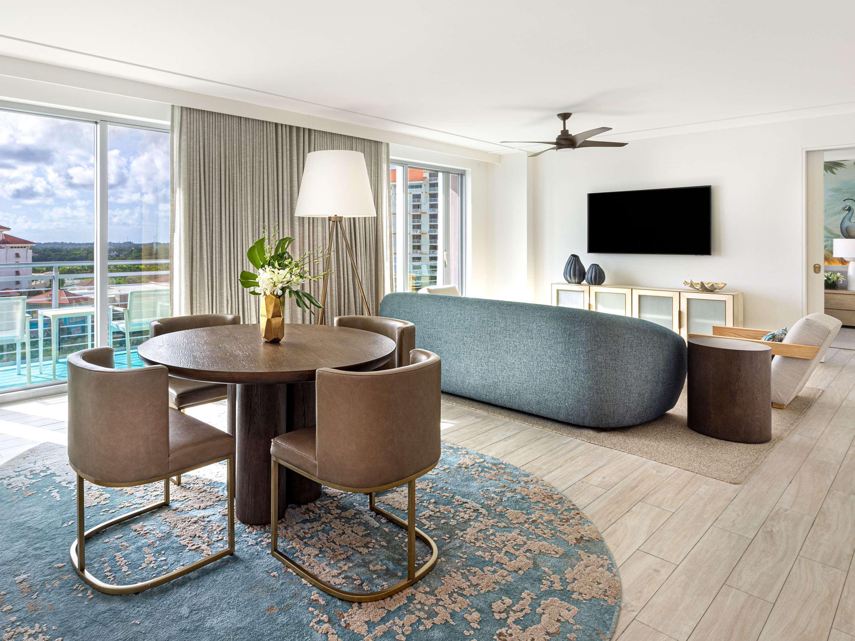 Junior Suite Superior King Bed