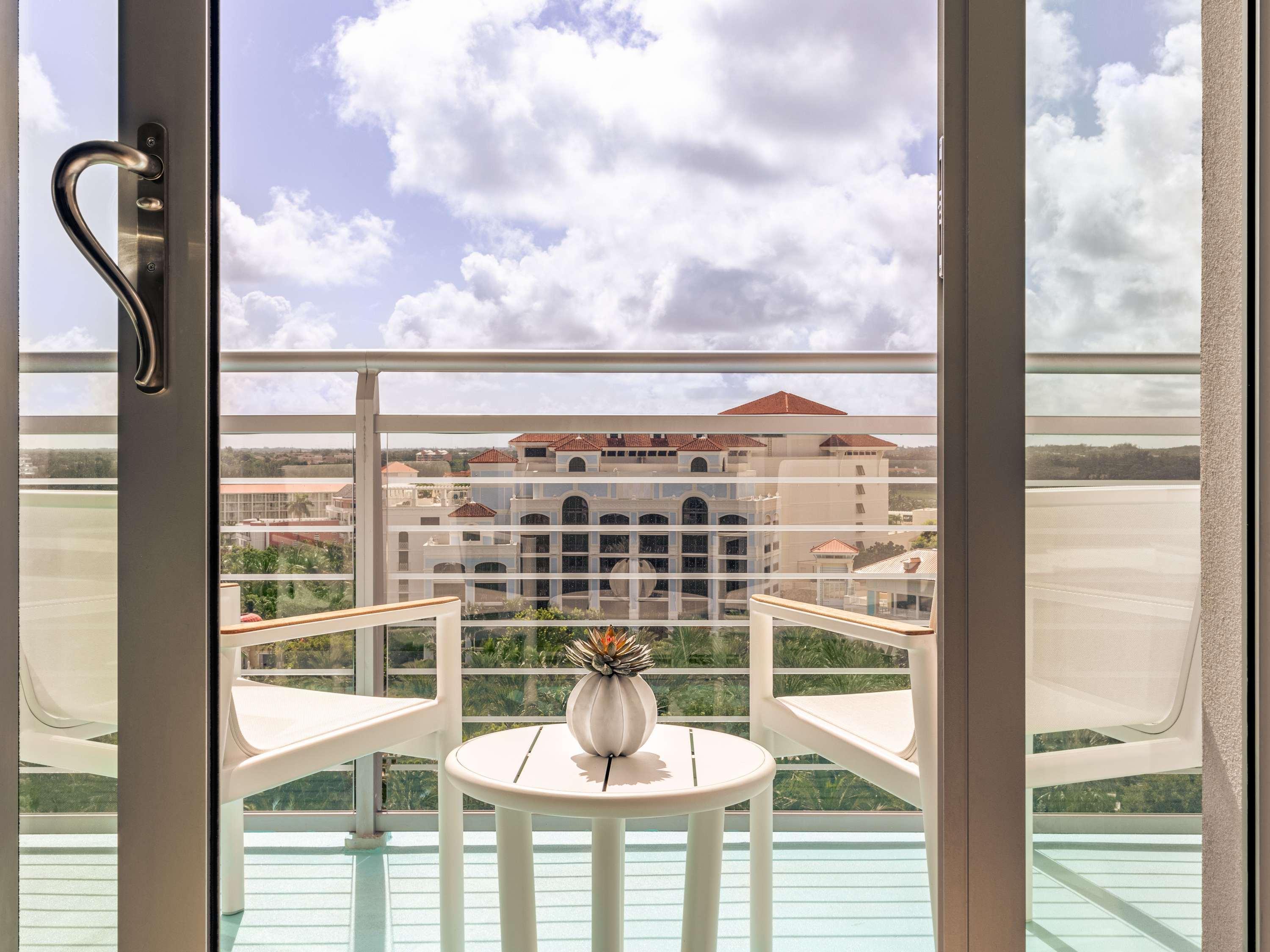 Junior Suite Superior King Bed