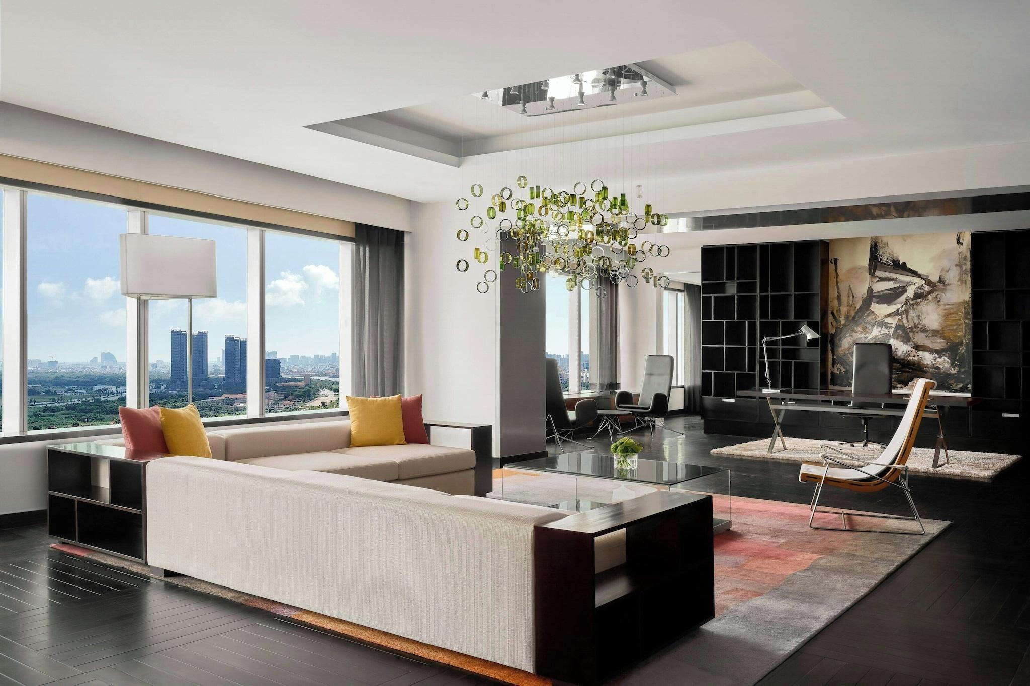 Suite Presidential with Views