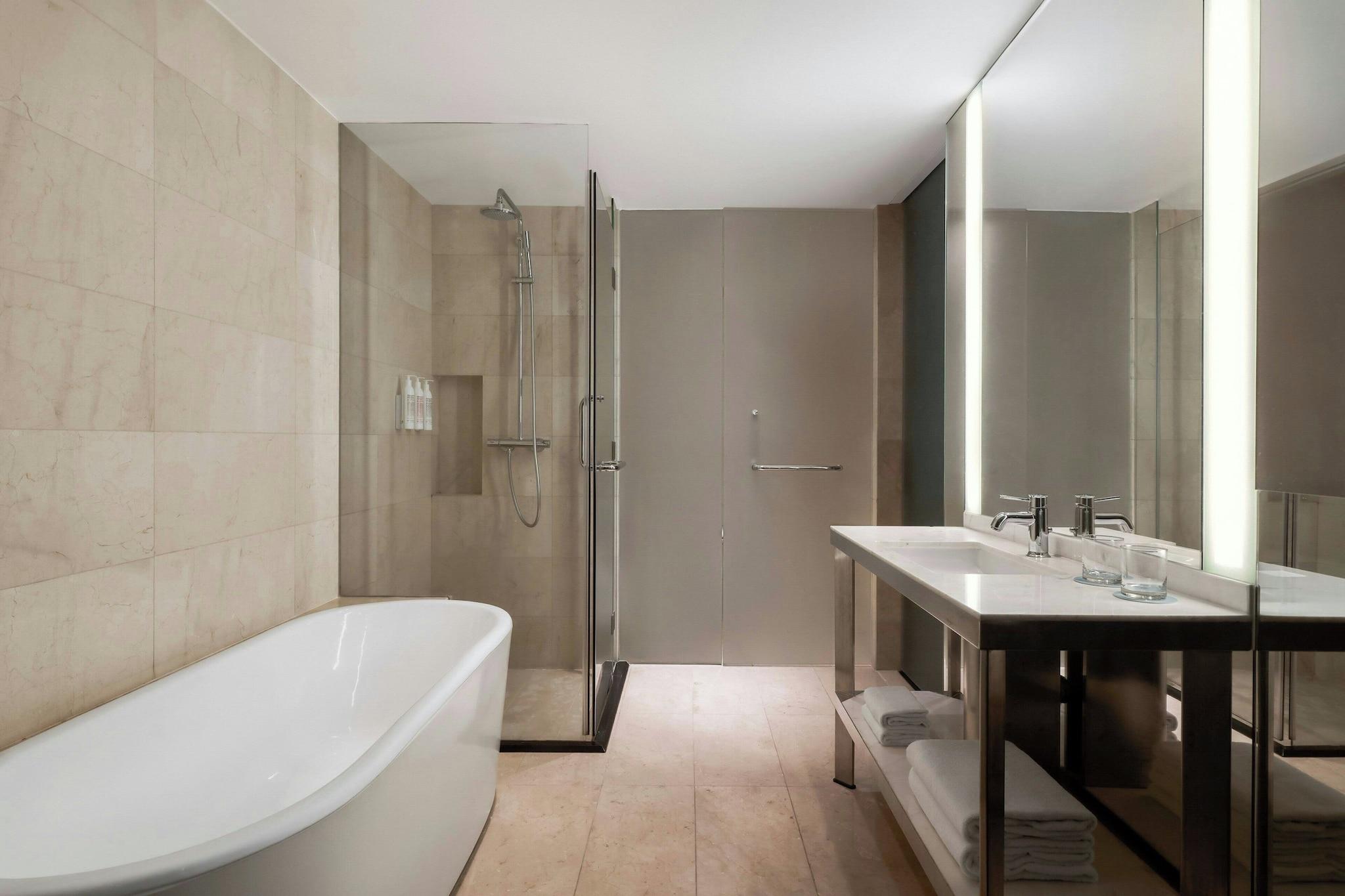 Quadruple Two Double Beds