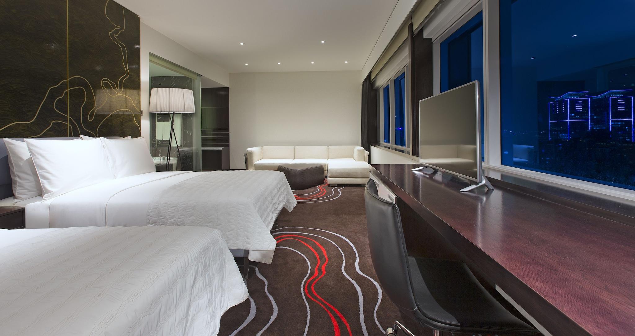 Quadruple Two Double Beds