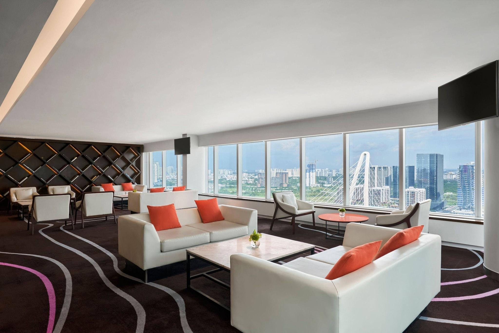 Double Club King Bed