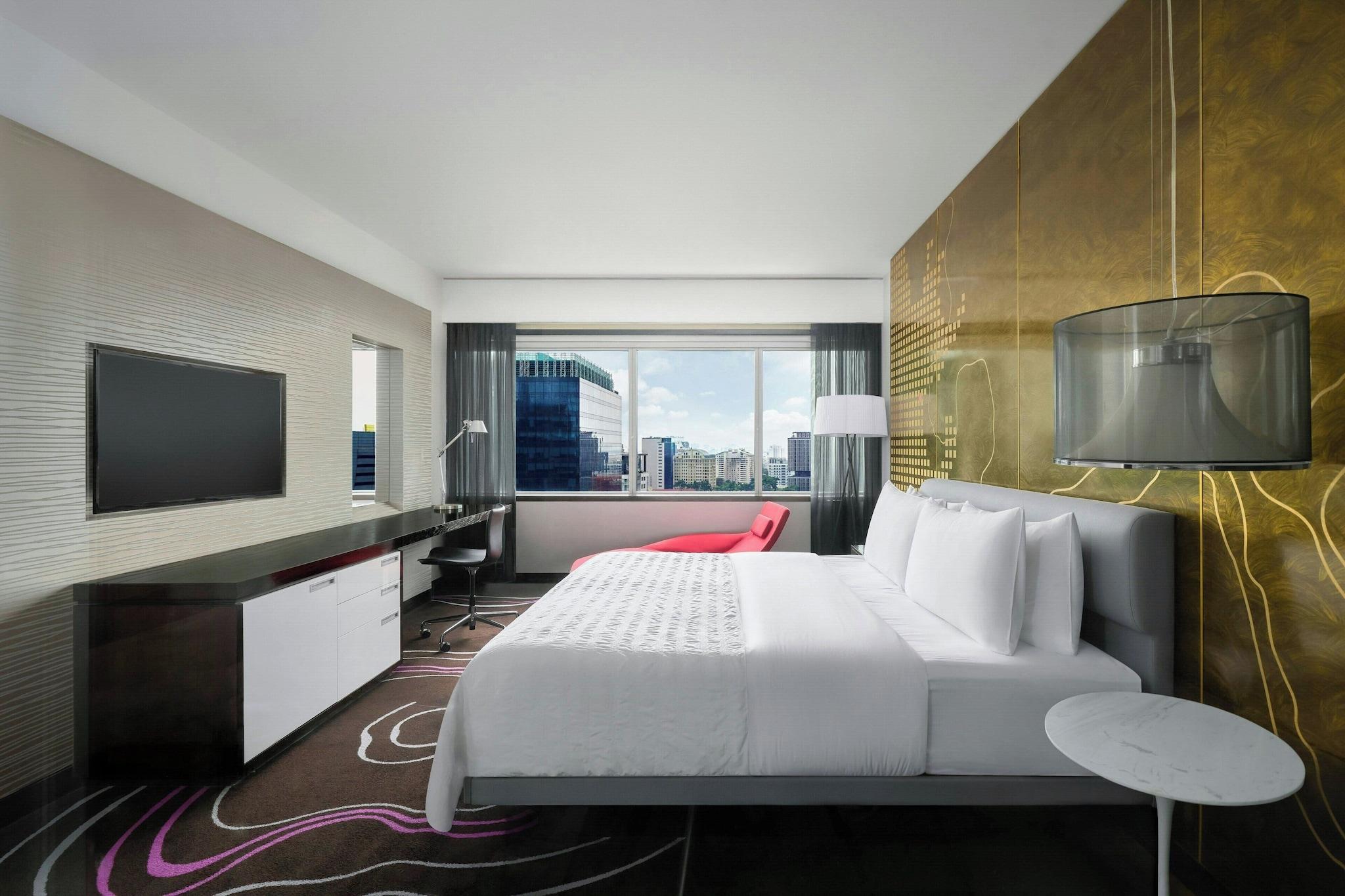 Double Club King Bed