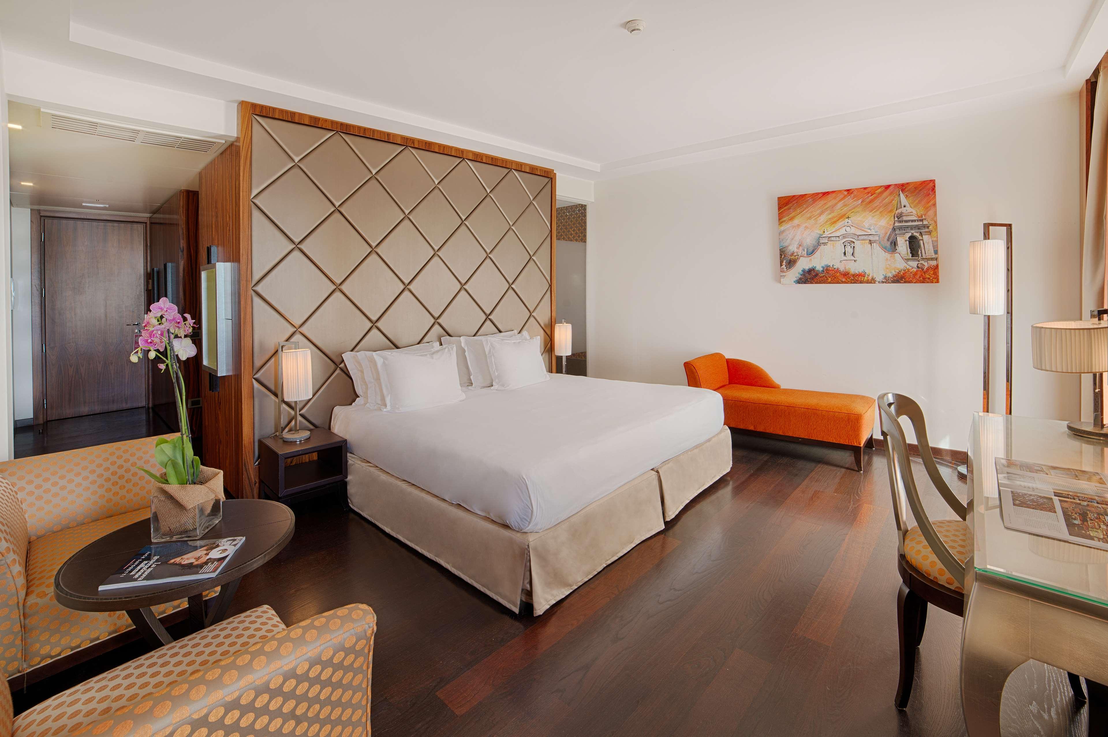 Junior Suite with Terrace