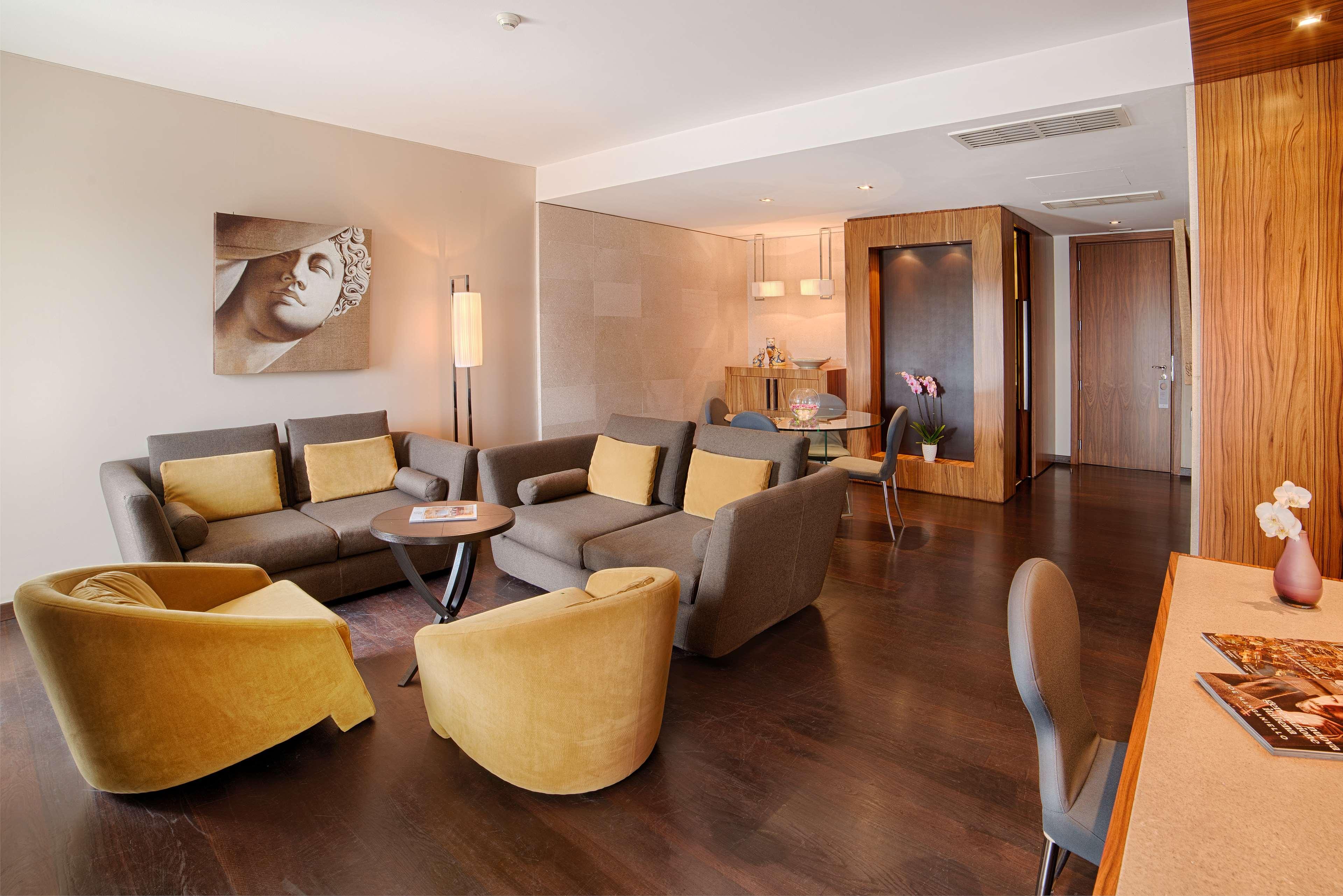 Junior Suite with Terrace