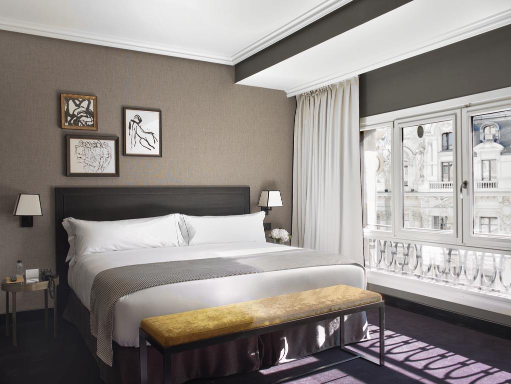 Double Superior with Double Bed