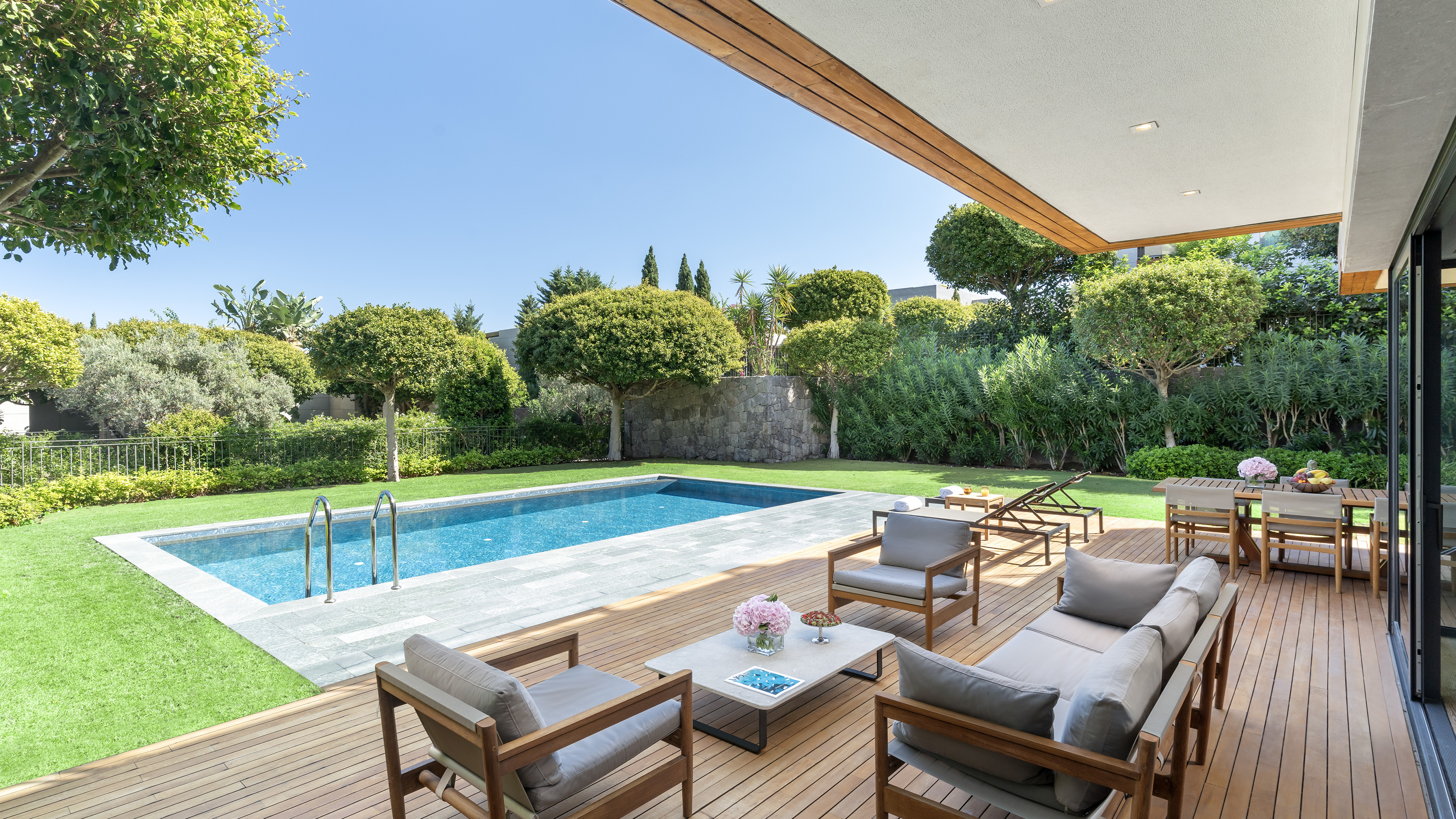 Apartment Two Bedrooms with Private Pool