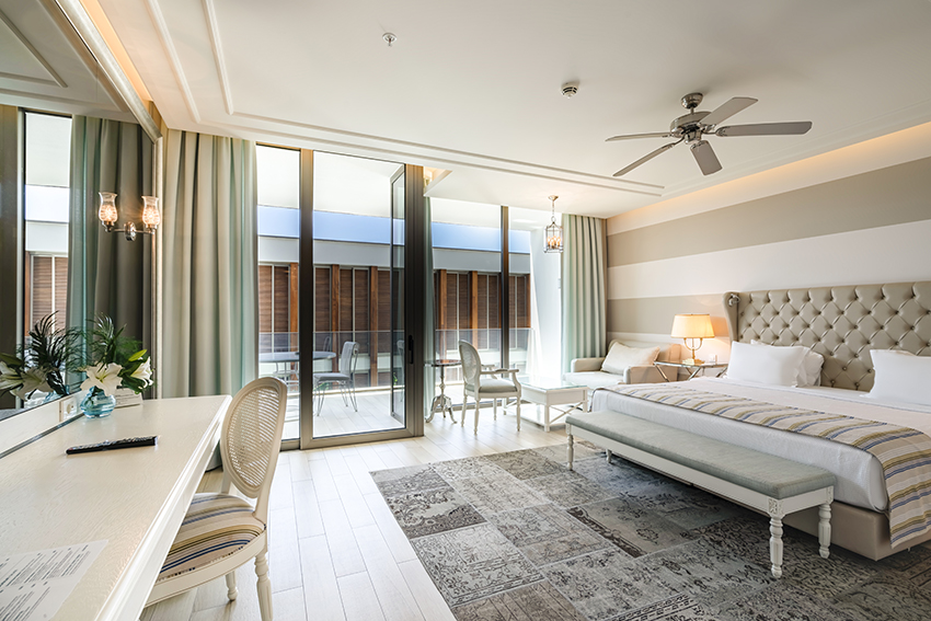 Room Deluxe Land View