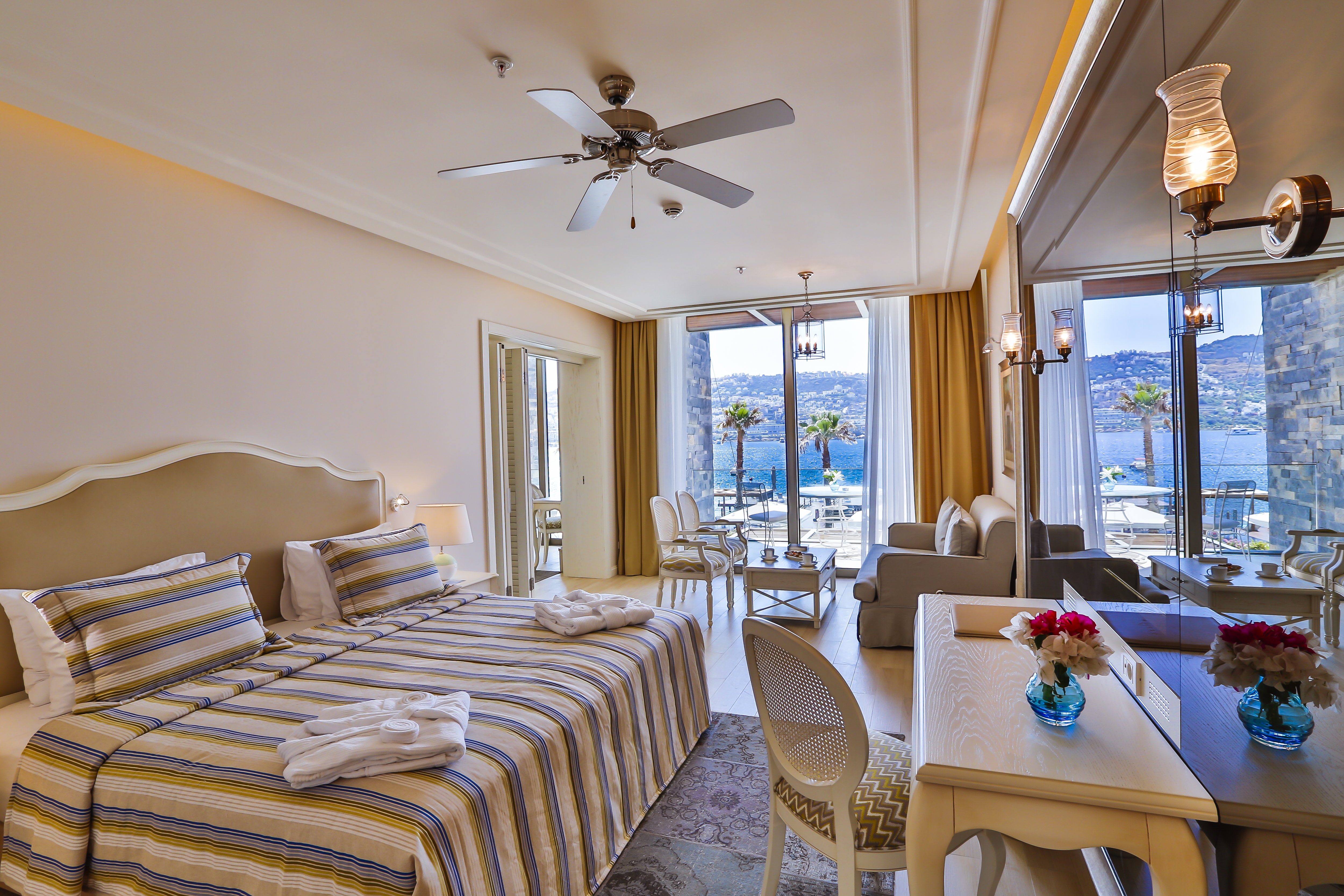 Double Superior Land View