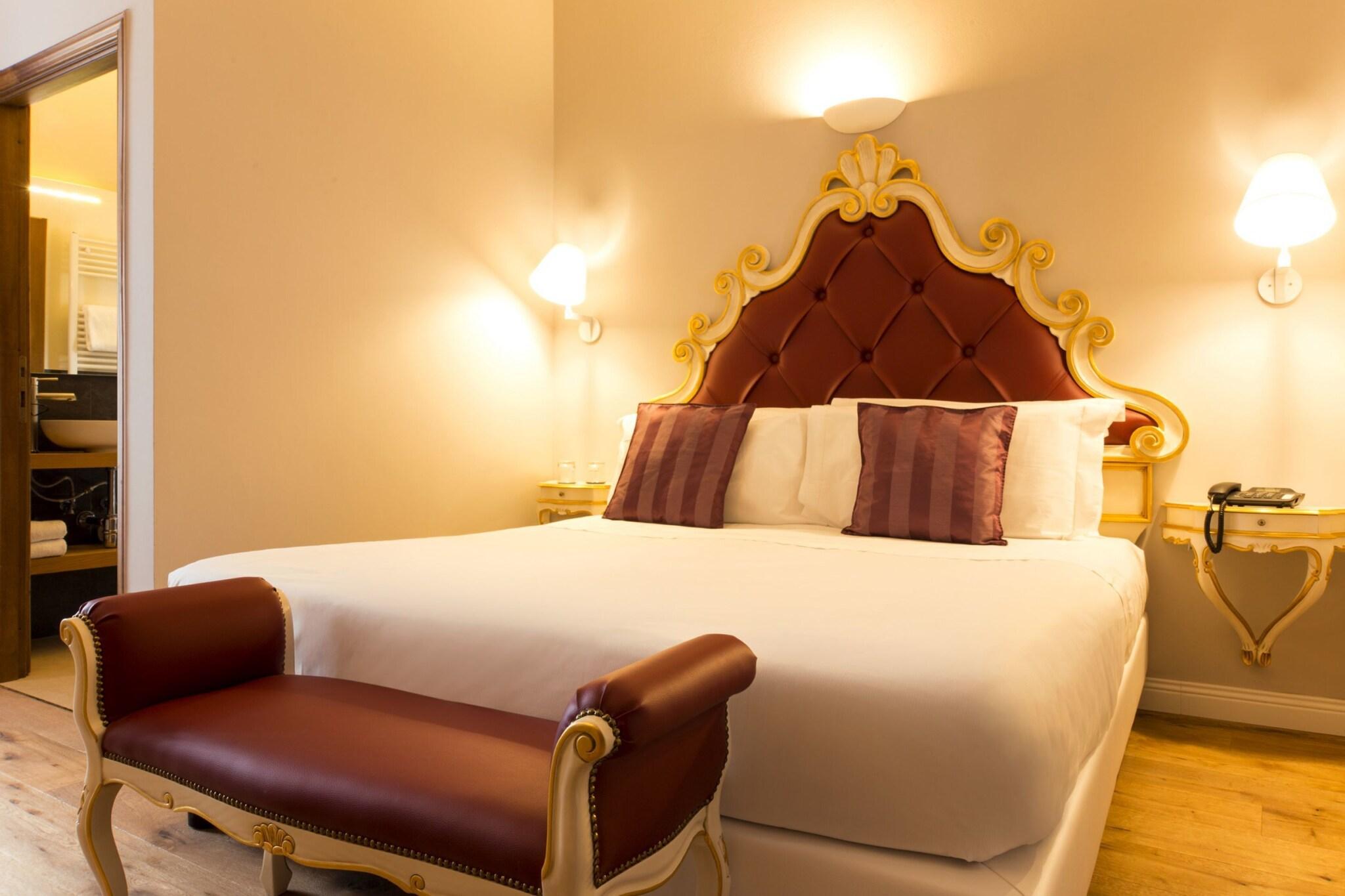 Double Queen Size Bed