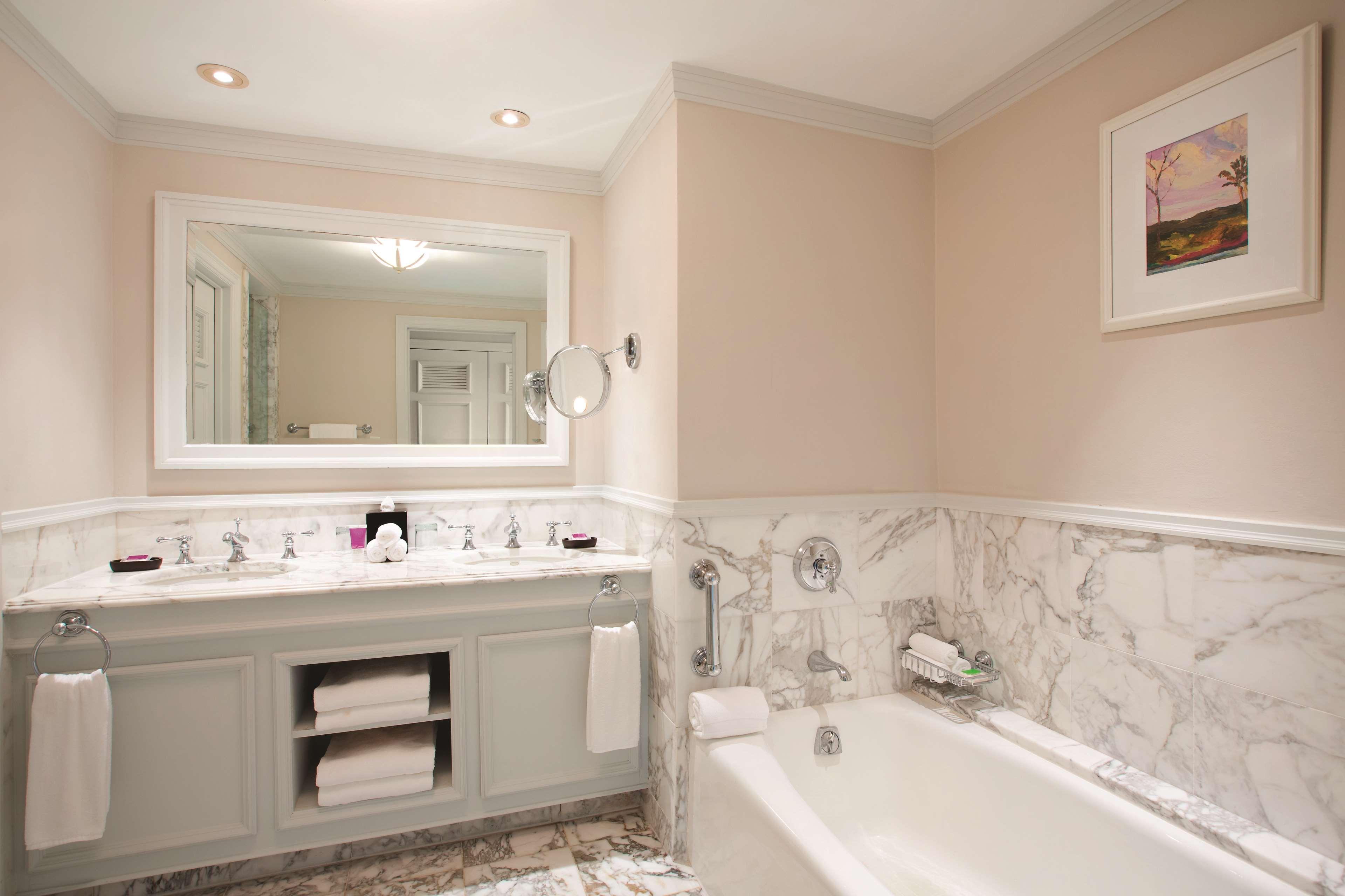 Suite Ocean Front One Bedroom