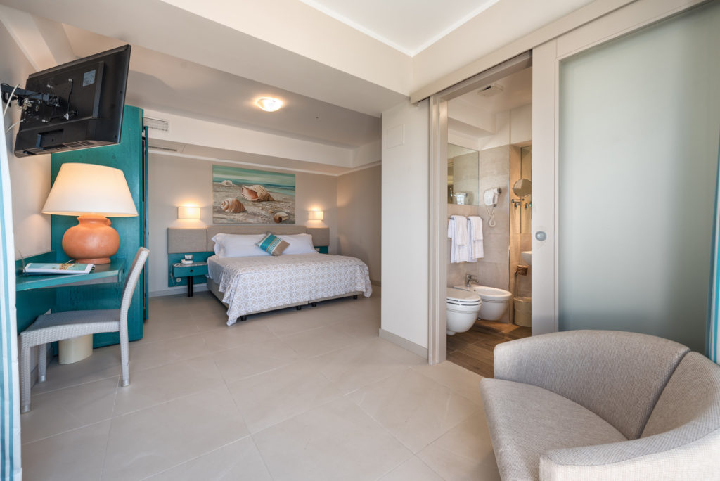 Double or Twin Deluxe Sea View