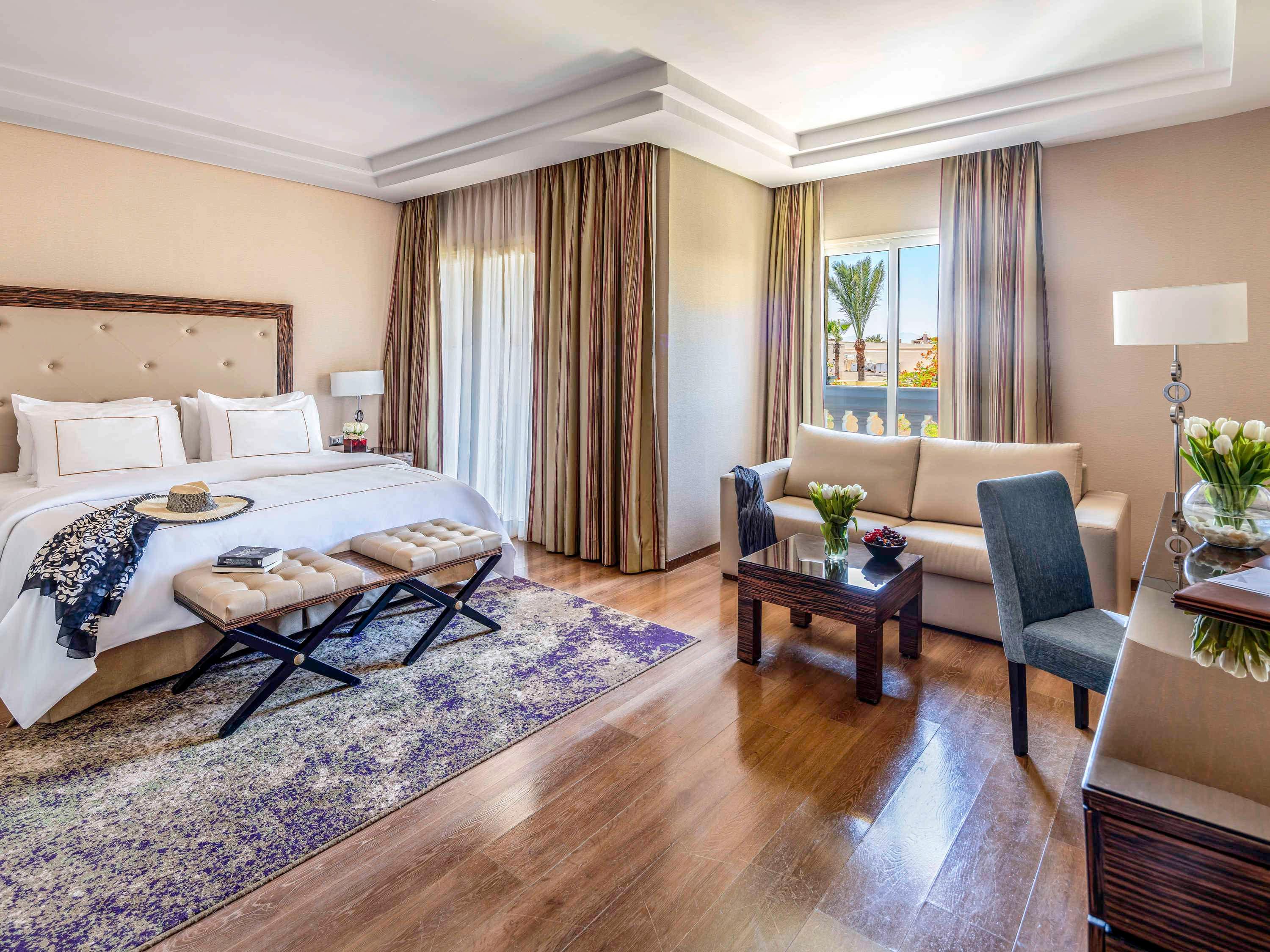 Double Deluxe King Bed