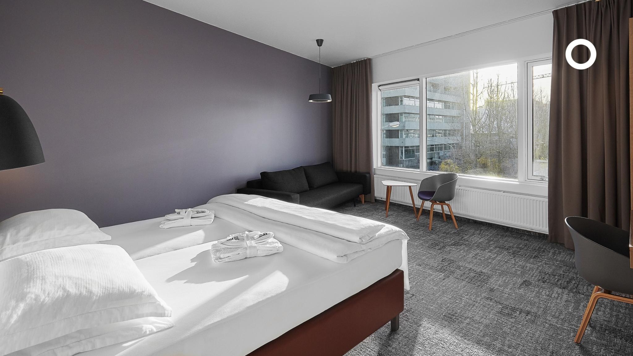 Double or Twin Deluxe