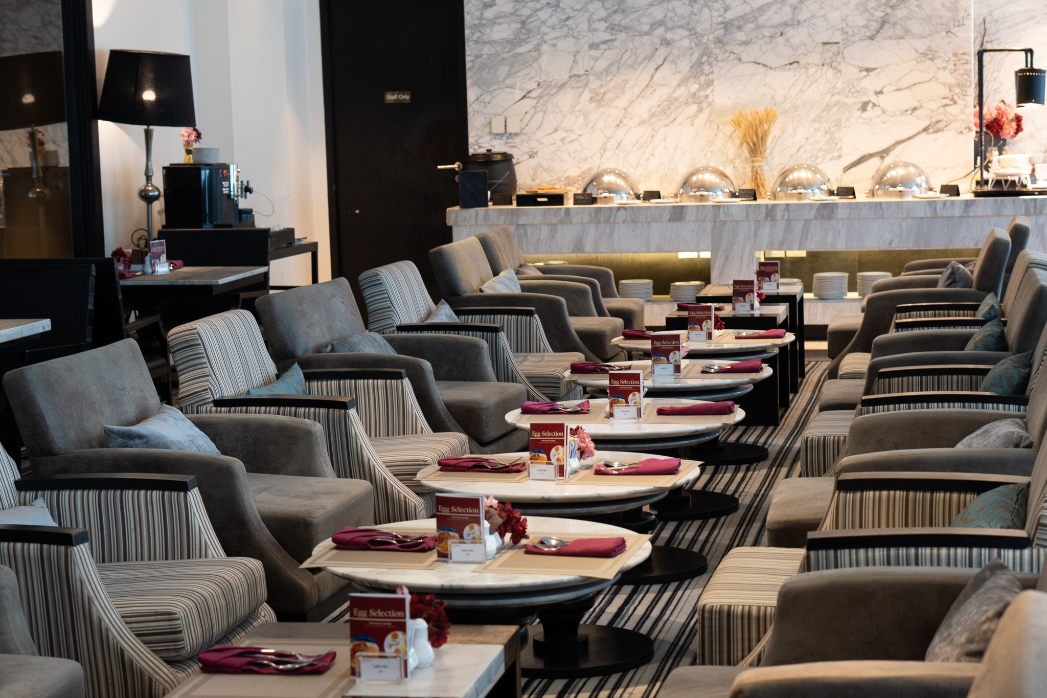 Twin Deluxe Executive