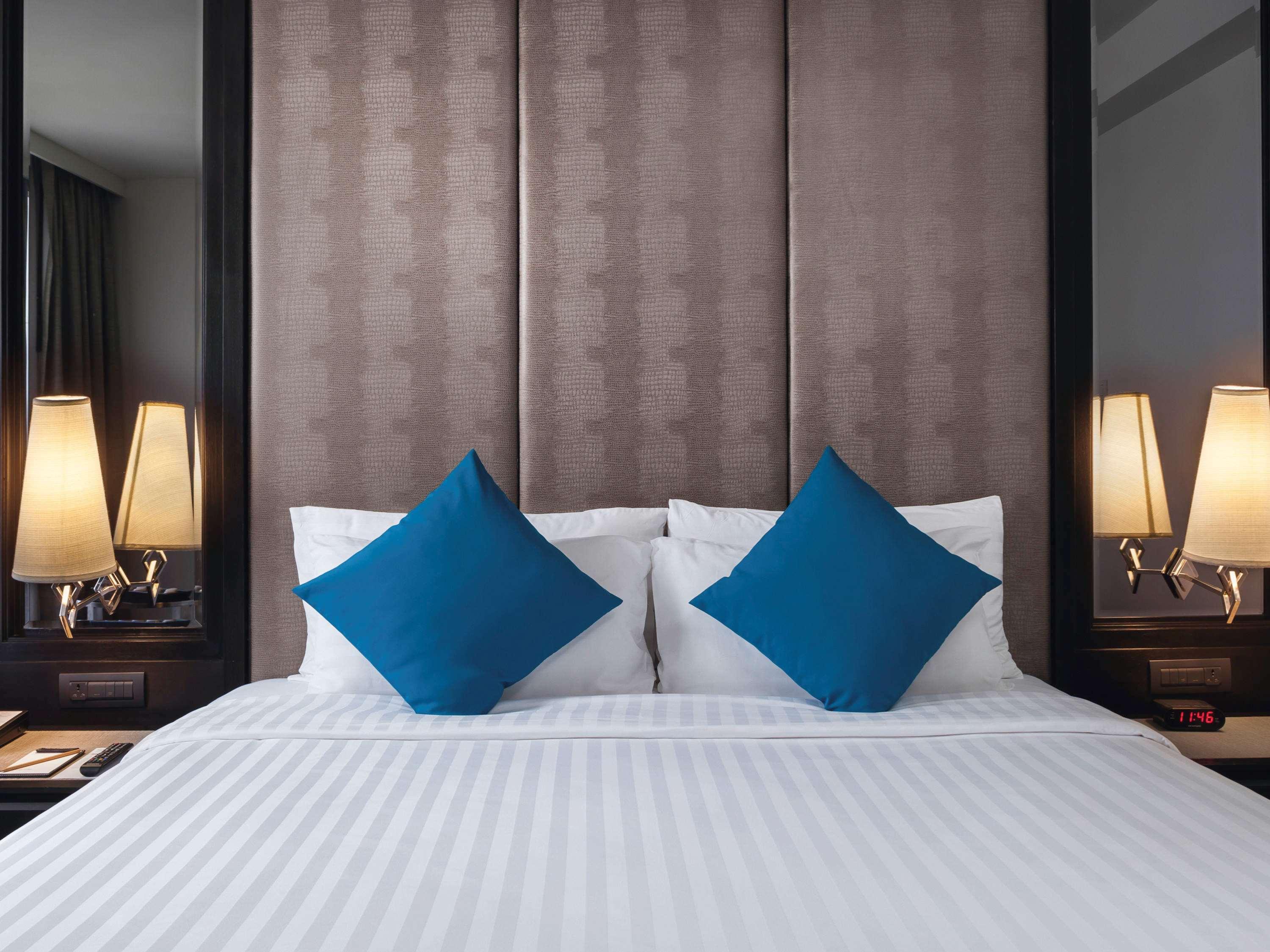 Double Deluxe King Bed