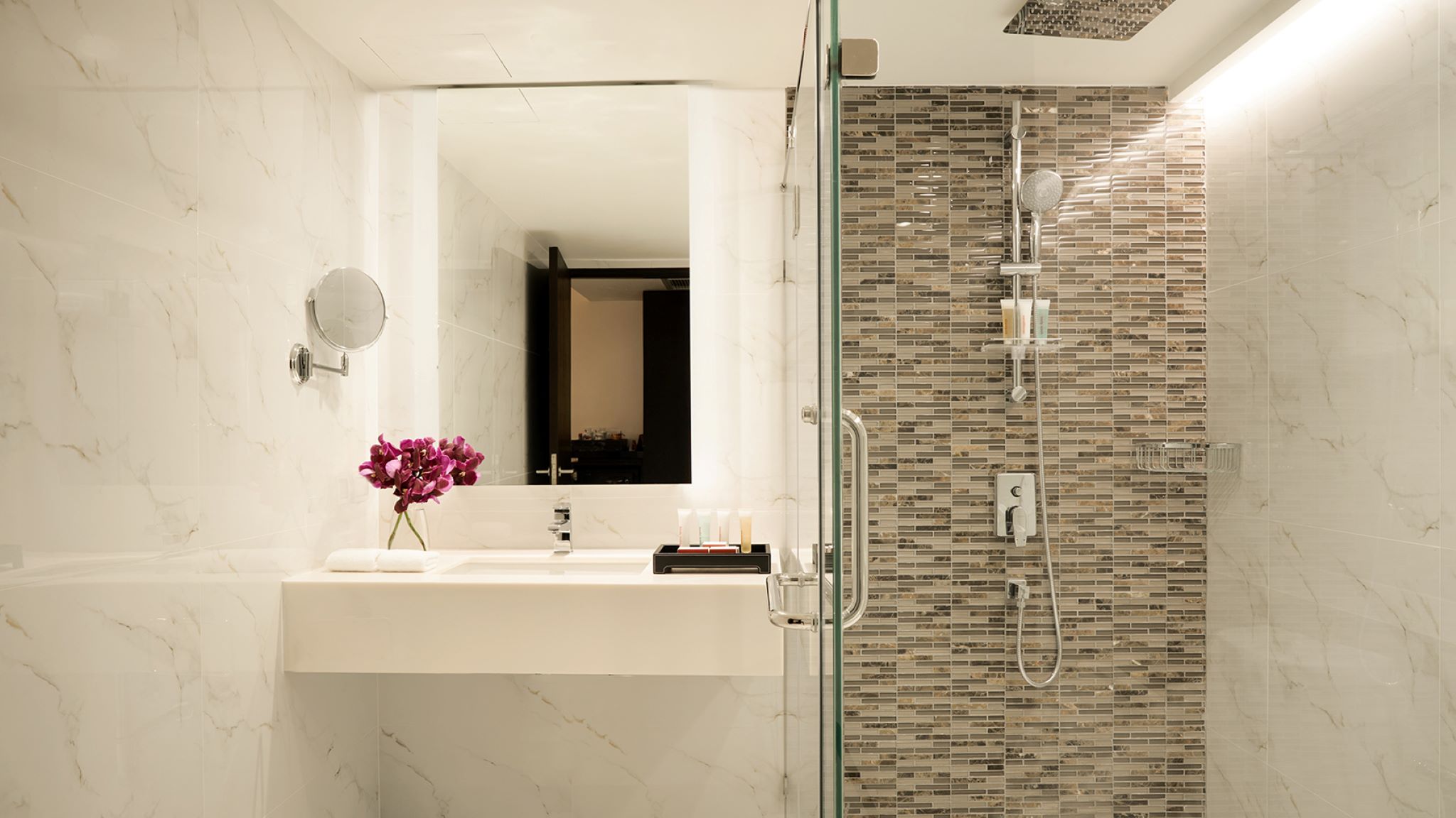 Double Classic King Bed