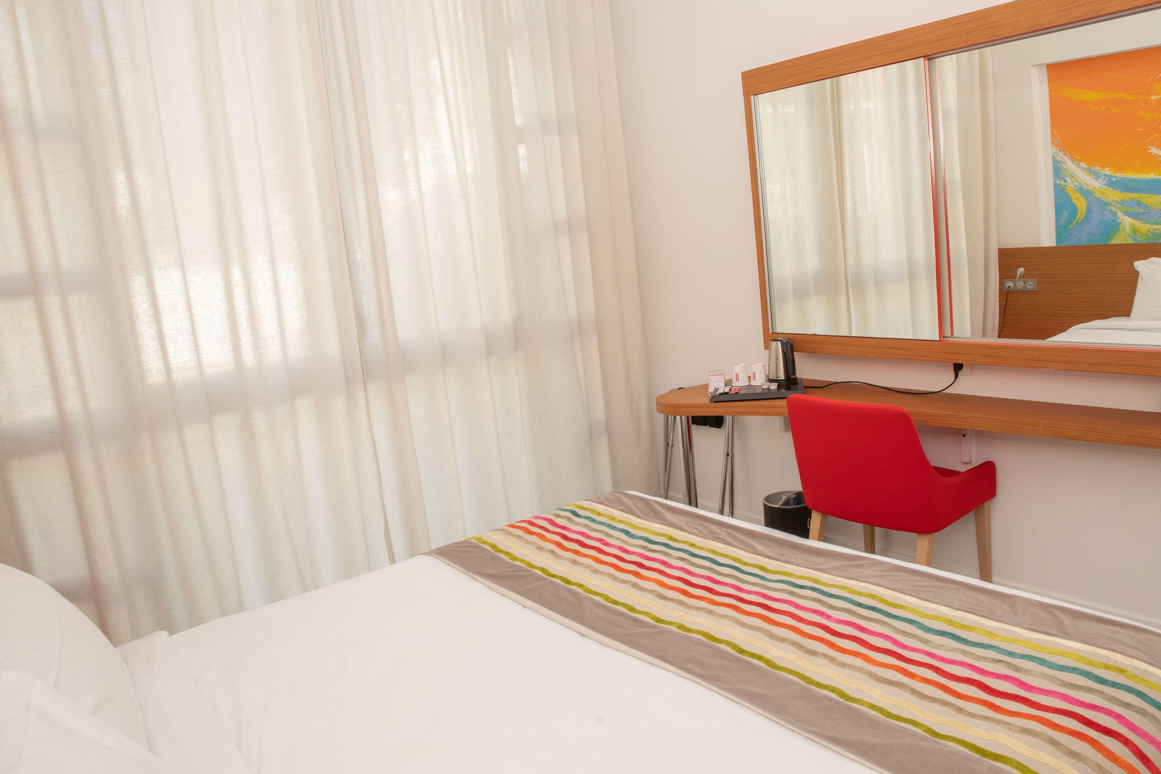 Double or Twin Deluxe