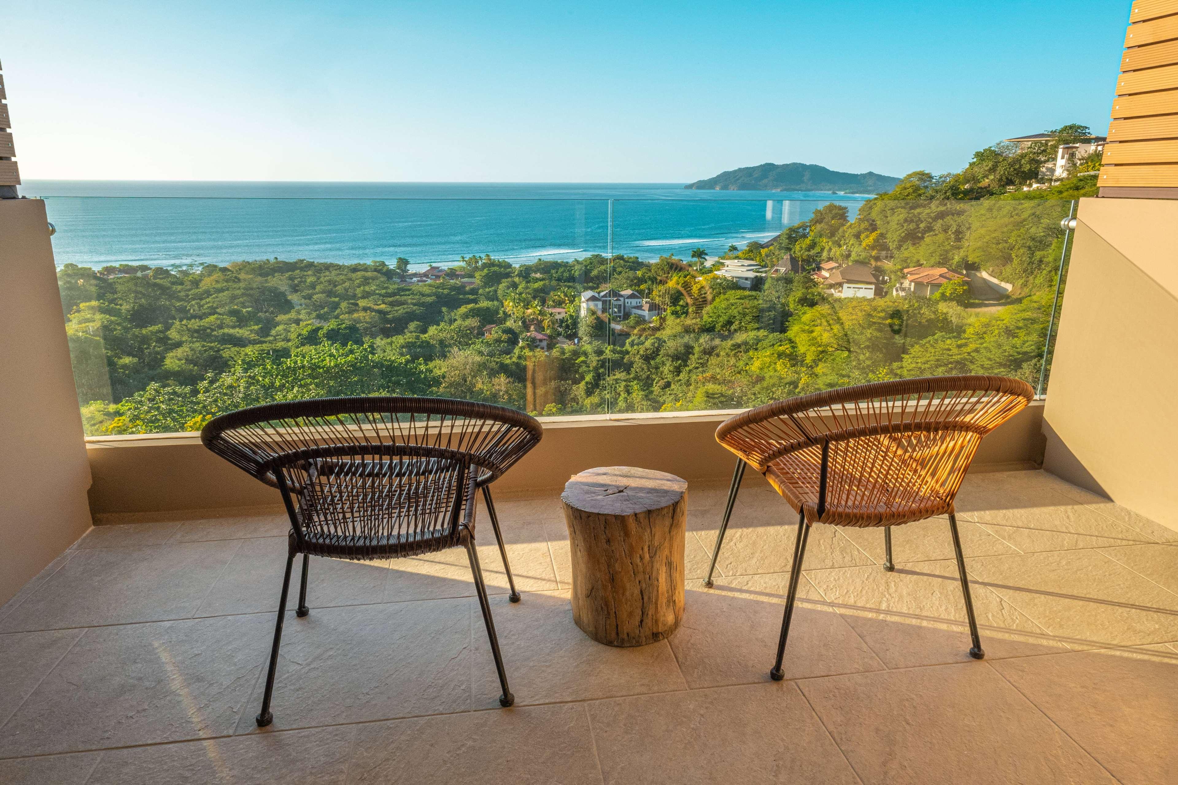 Double King Bed Non Smoking