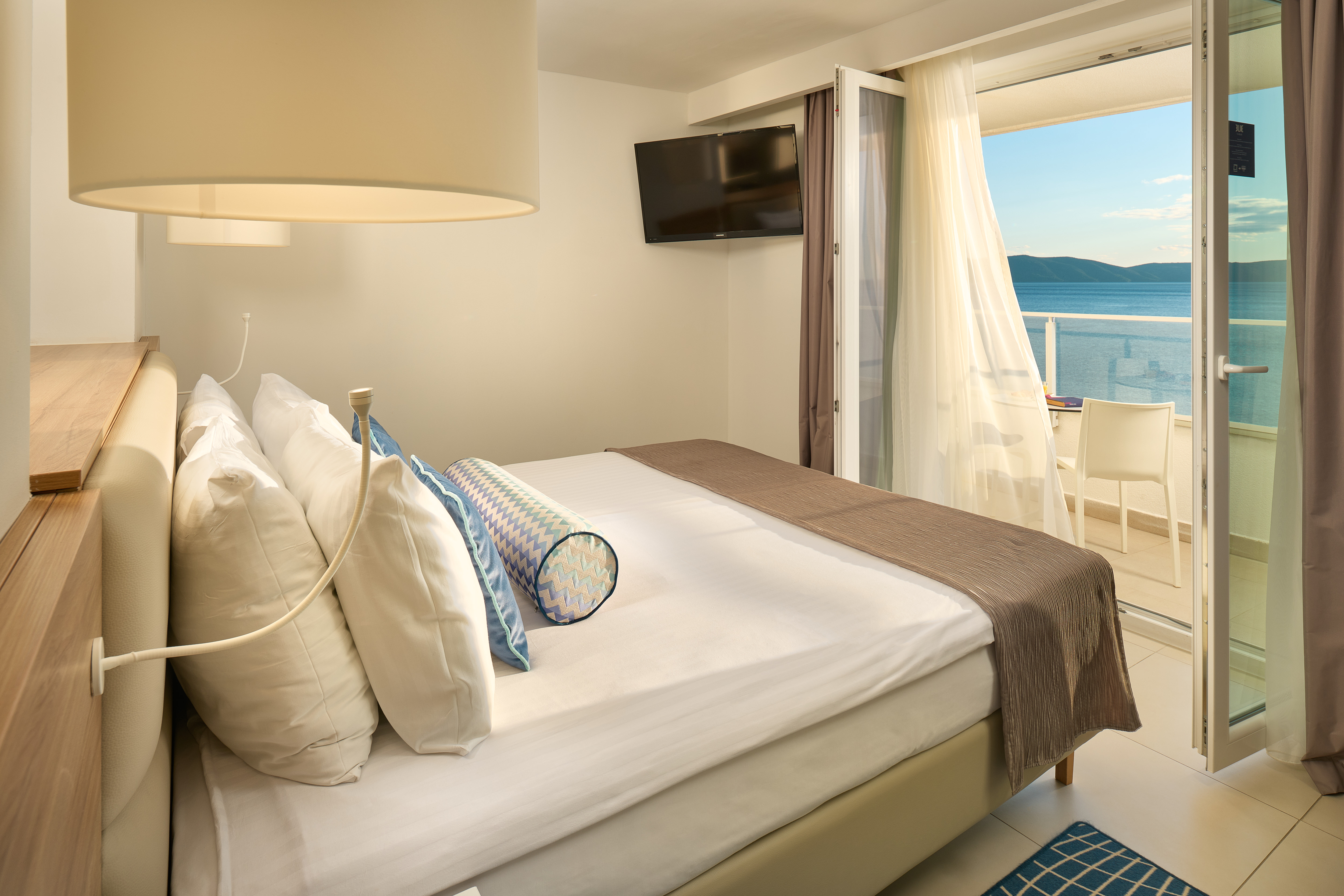 Double Superior Sea View