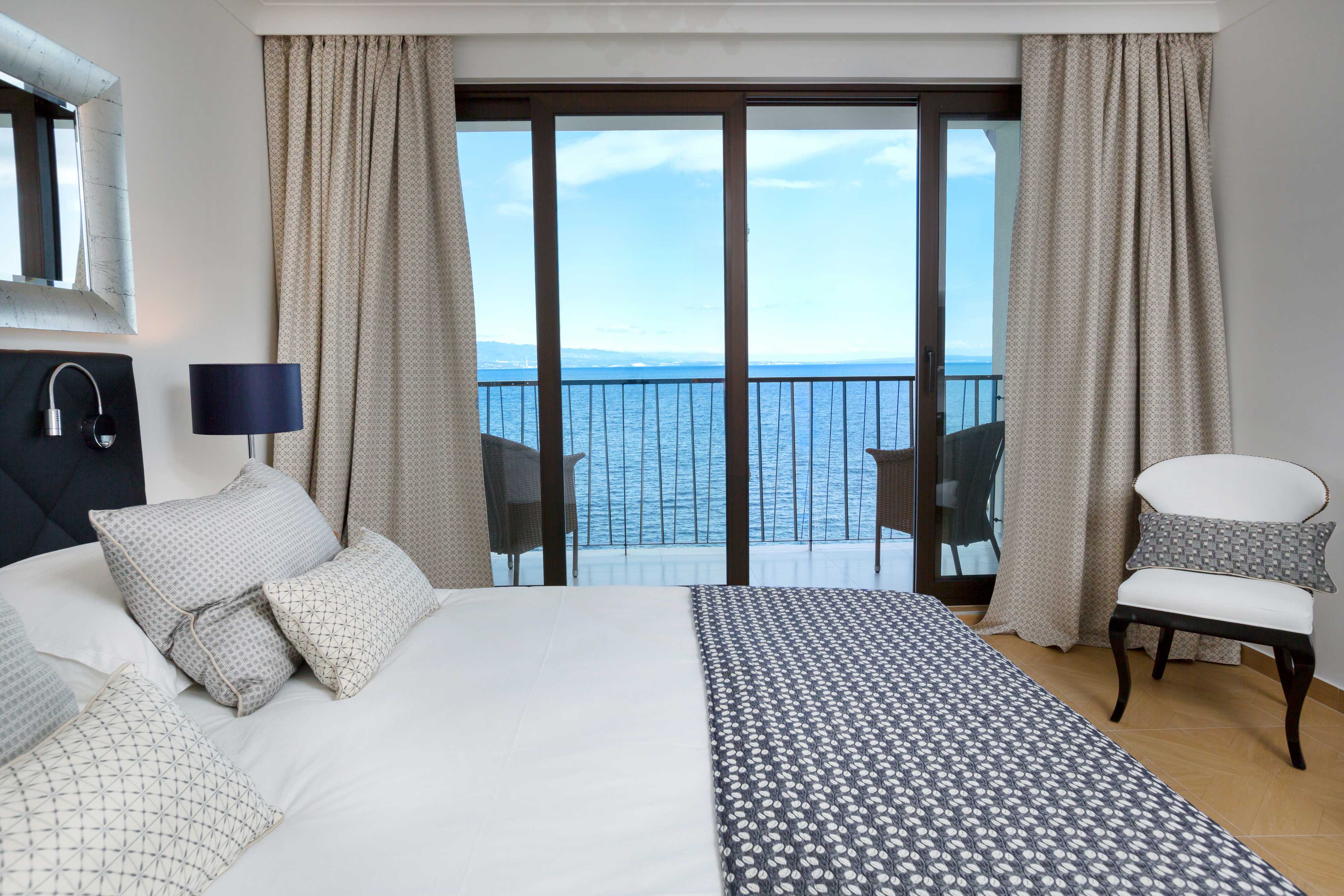 Double or Twin Deluxe