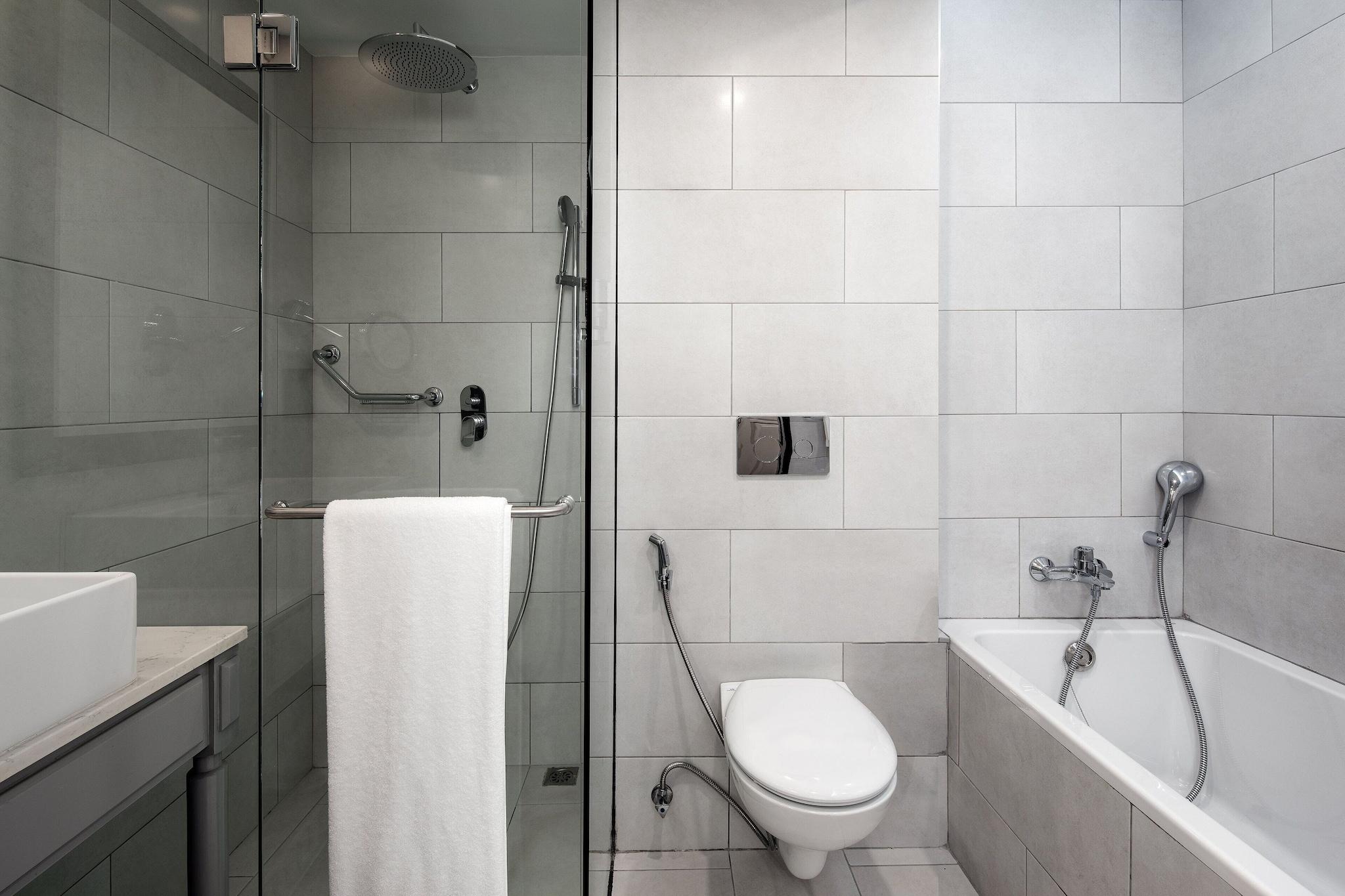 Suite Premier Queen Bed