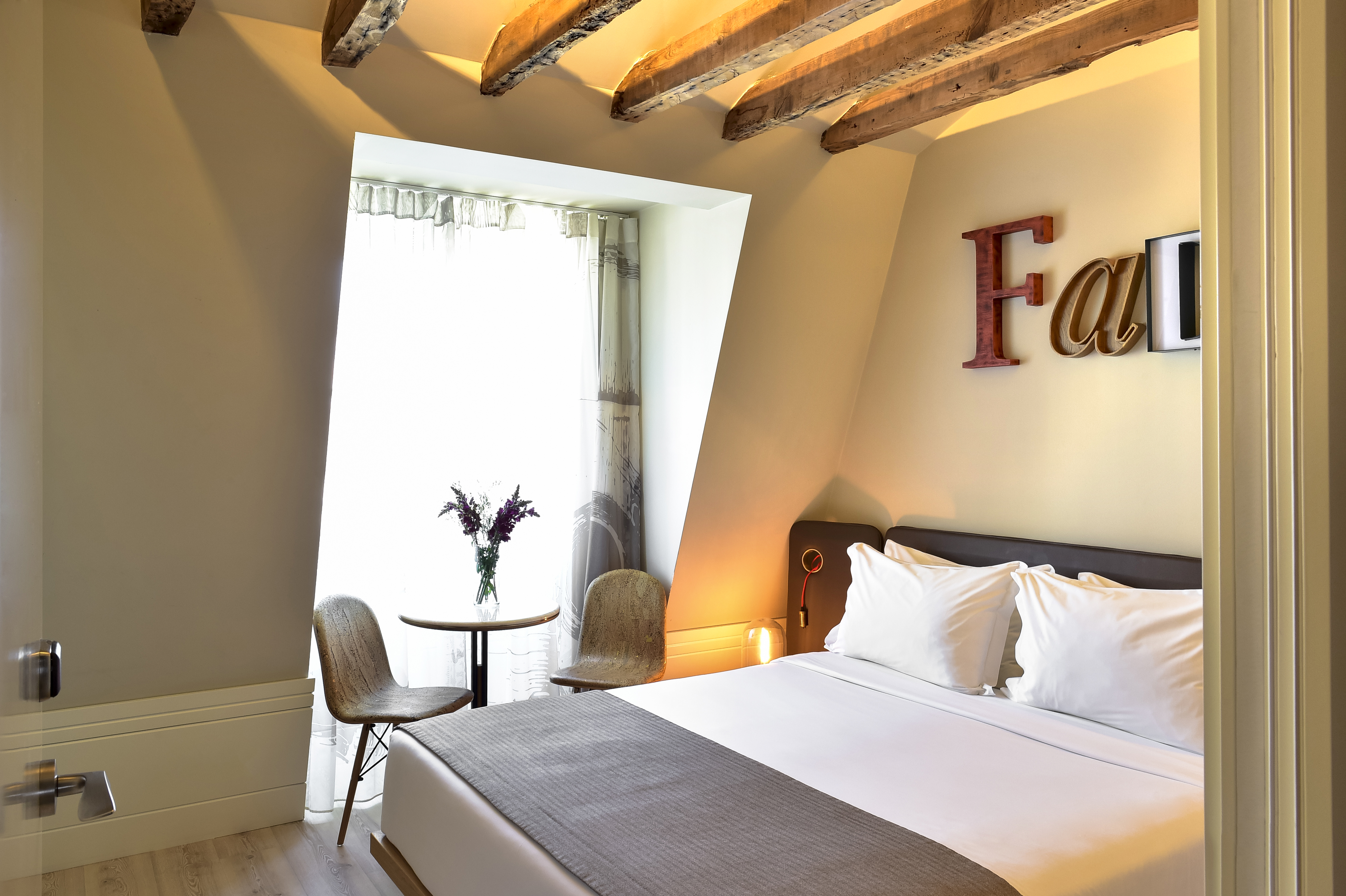 Double Classic City View