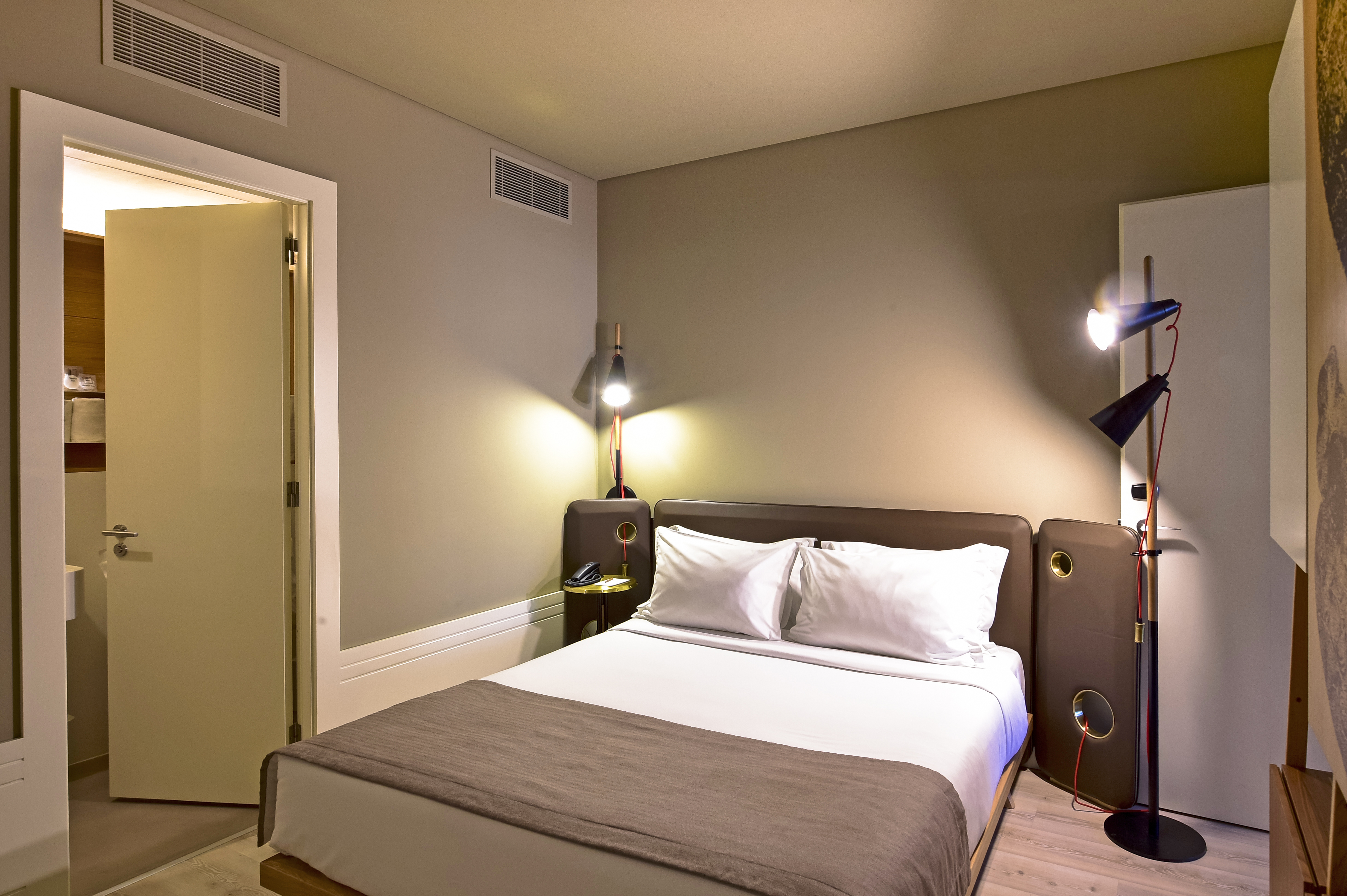 Double or Twin Connecting Room