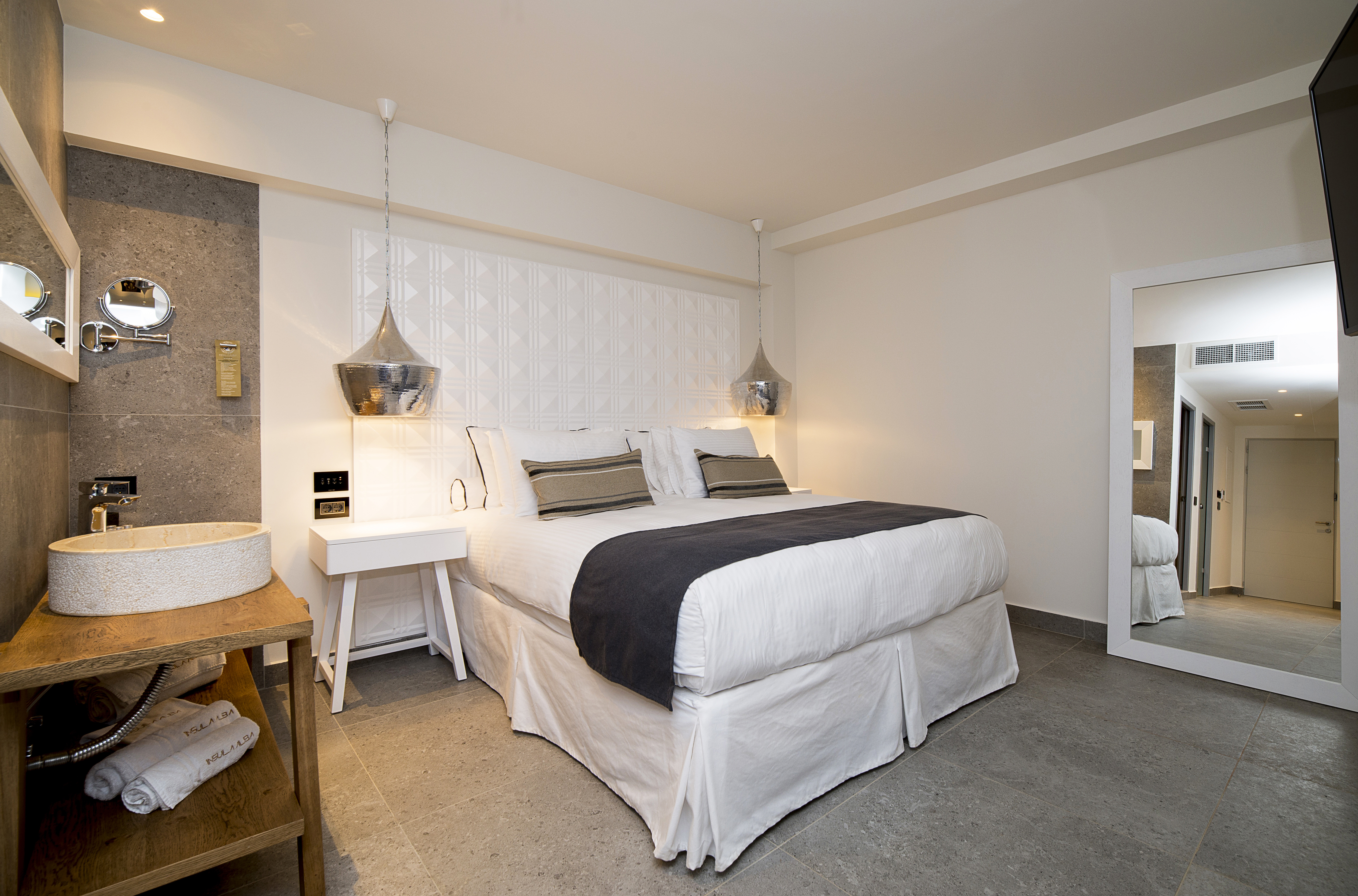 Suite with Private Pool