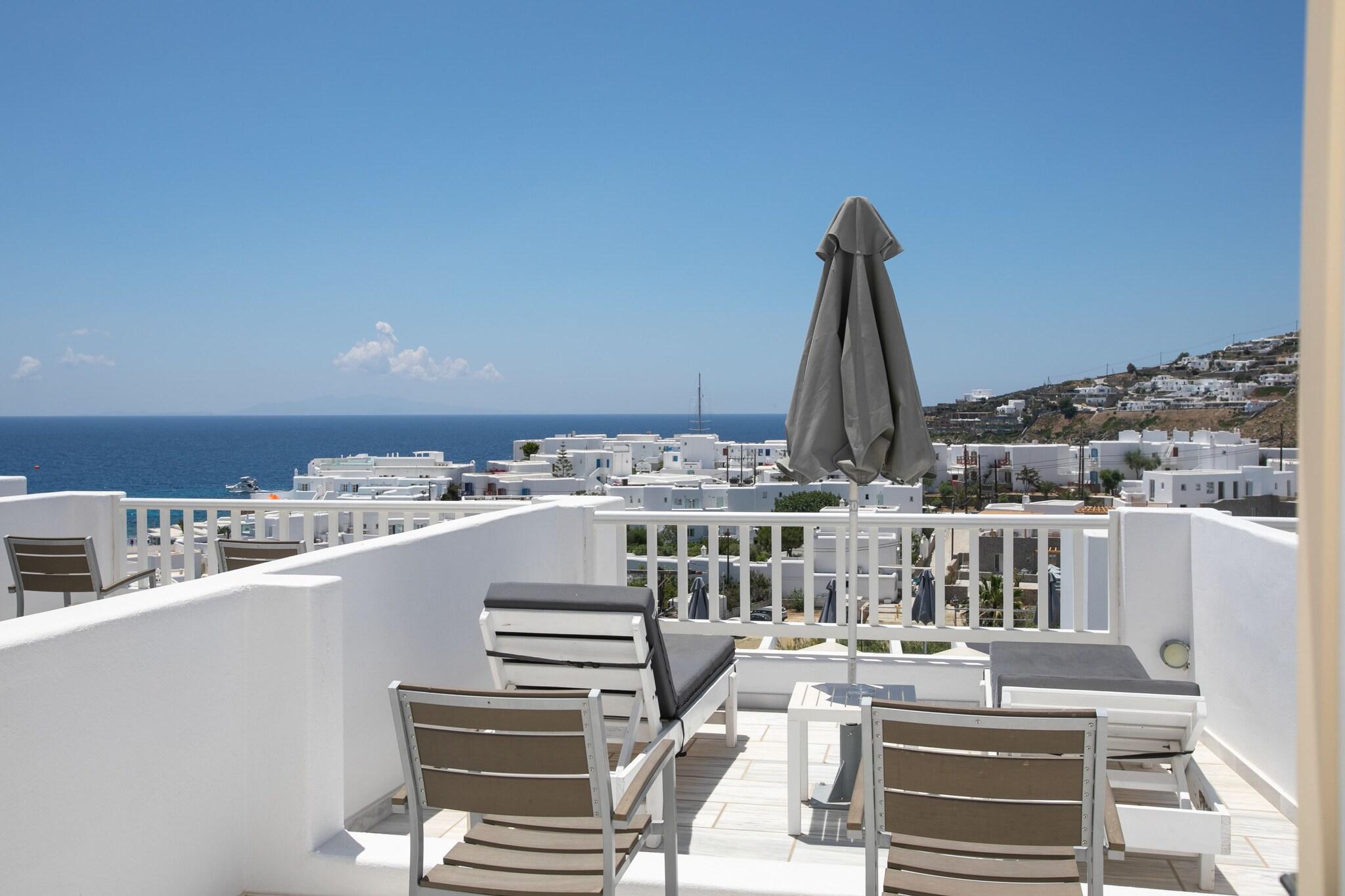 Quadruple Deluxe Sea View