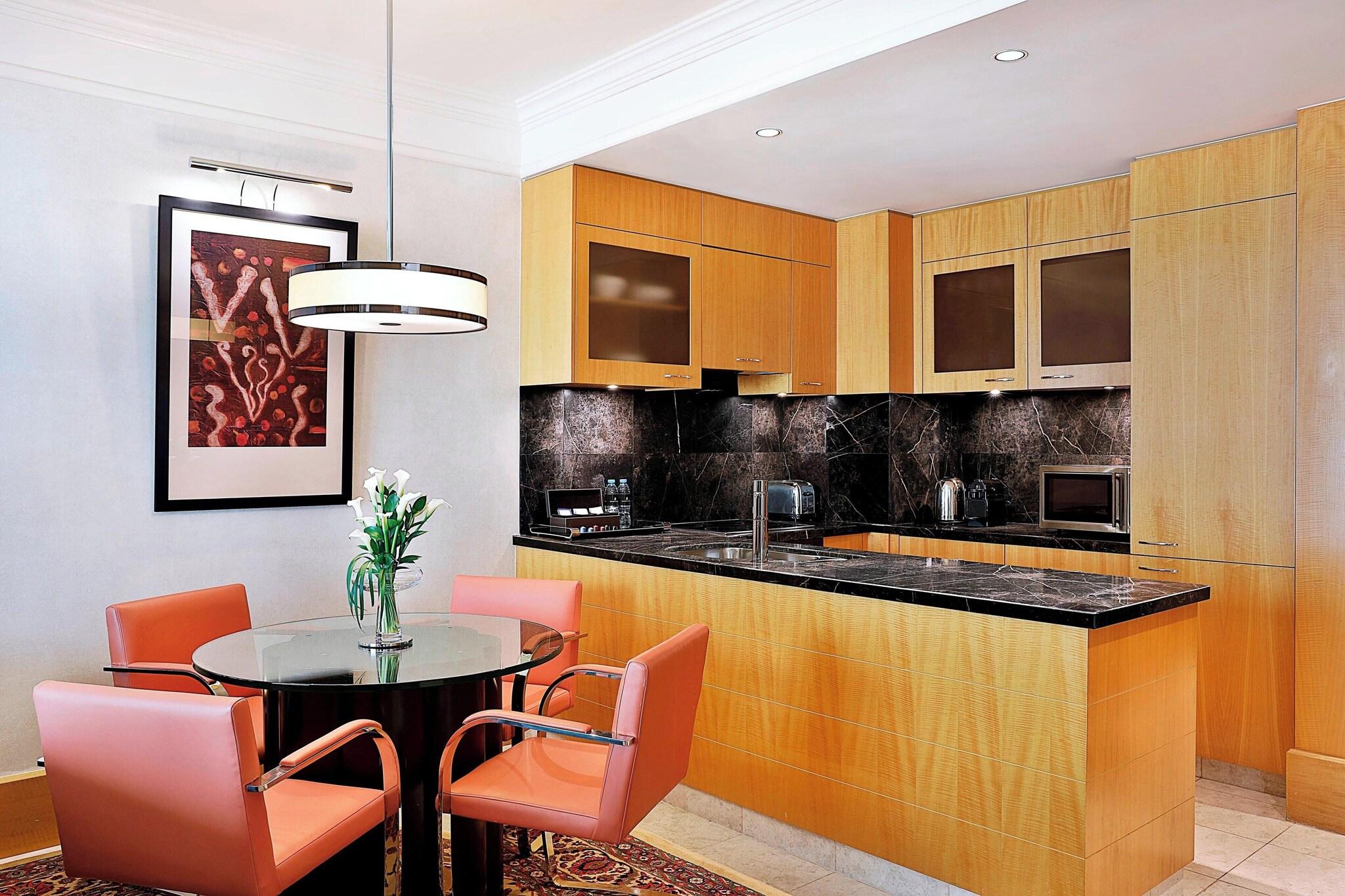 Apartment King Bed One Bedroom 