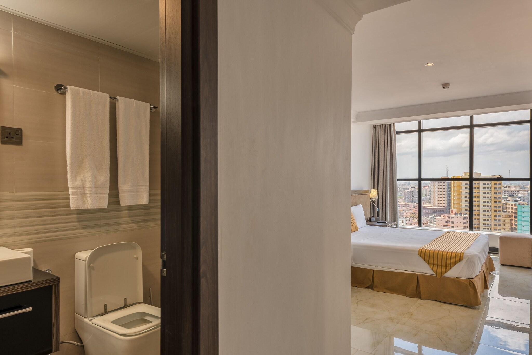 Double Deluxe Queen Bed