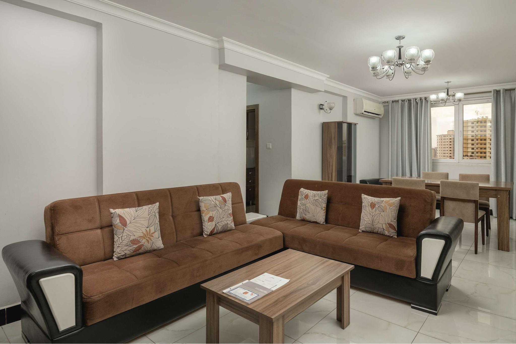 Junior Suite Queen Size Bed