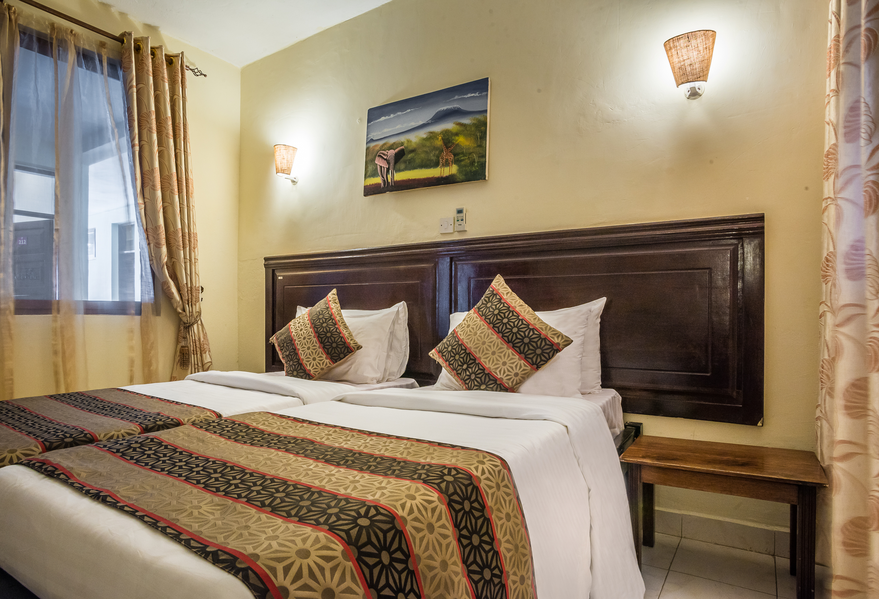 Double or Twin Standard