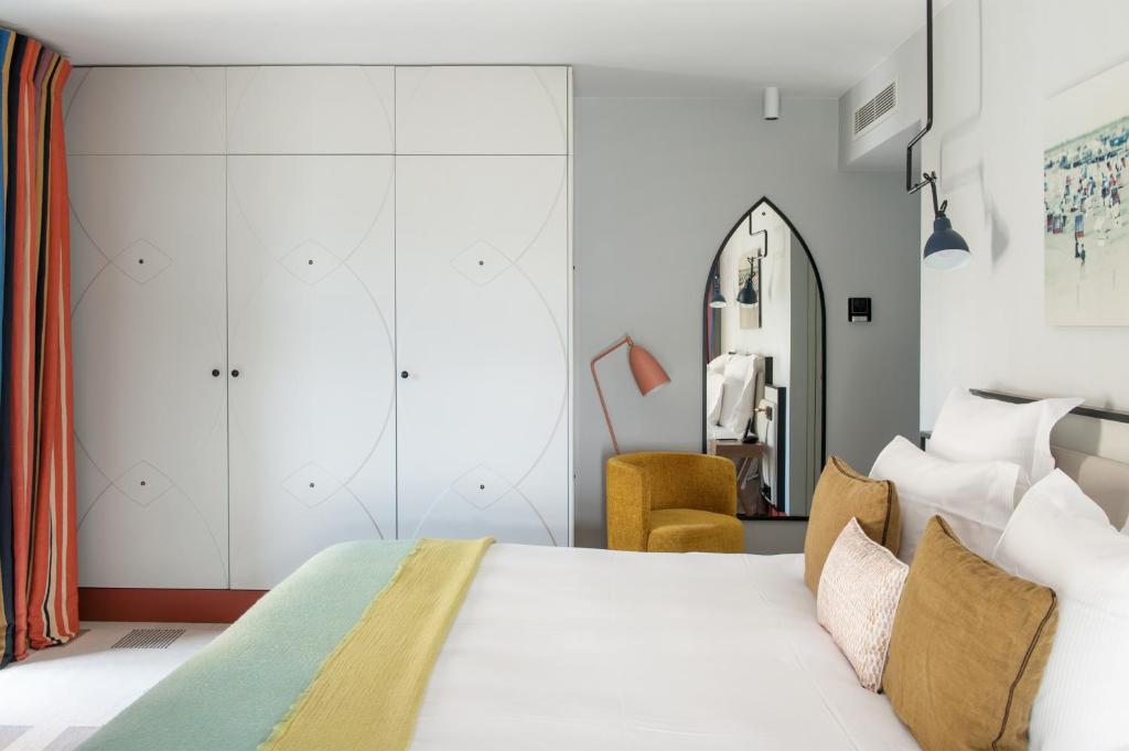 Room Deluxe Sea View