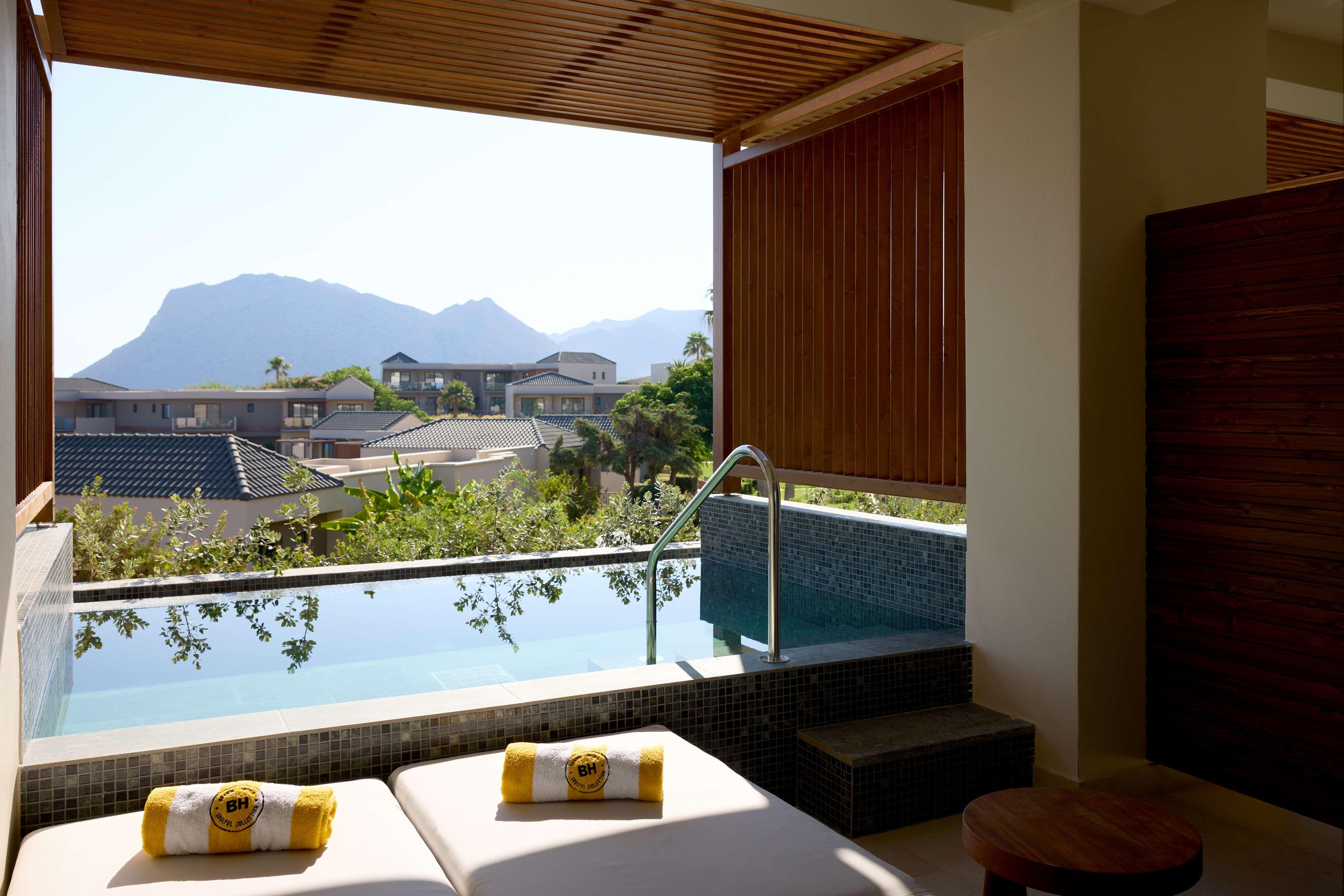 Junior Suite King Size Bed