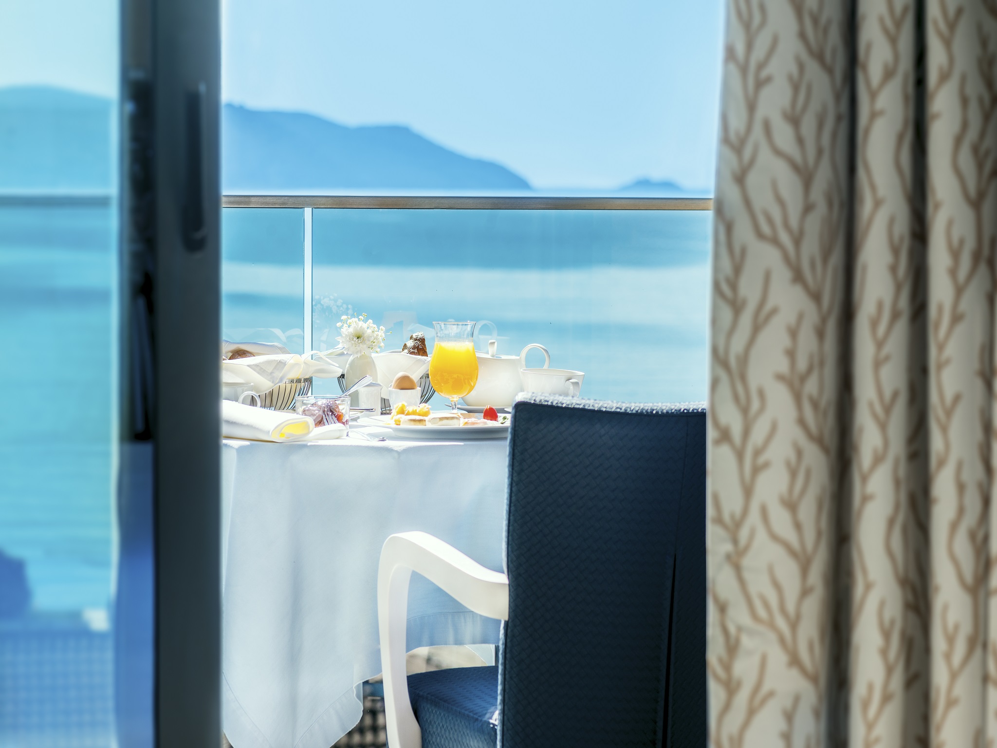 Double Deluxe Side Sea View