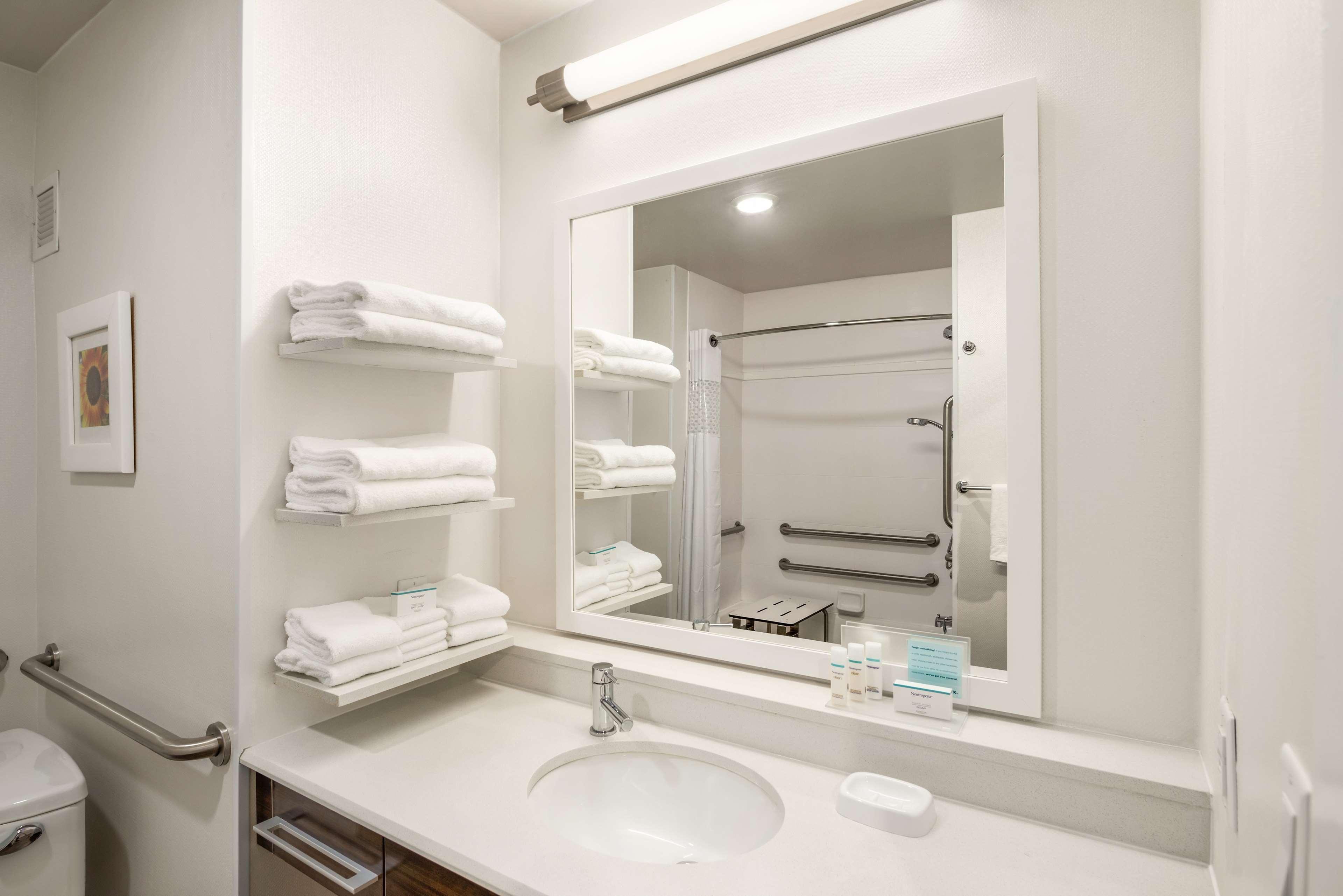 Double Accessible-two Queen Beds