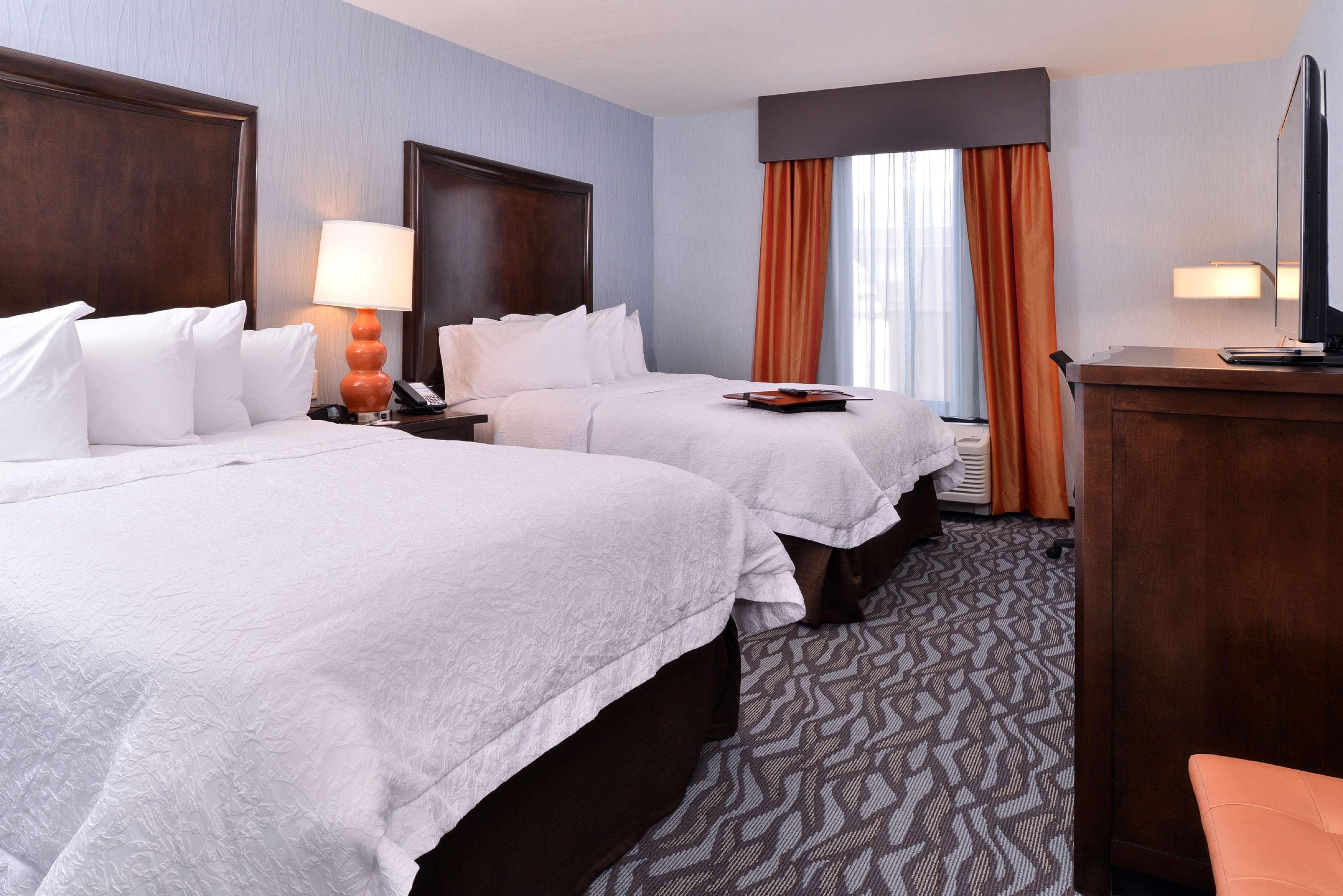 Double Two Queen Beds Non Smoking